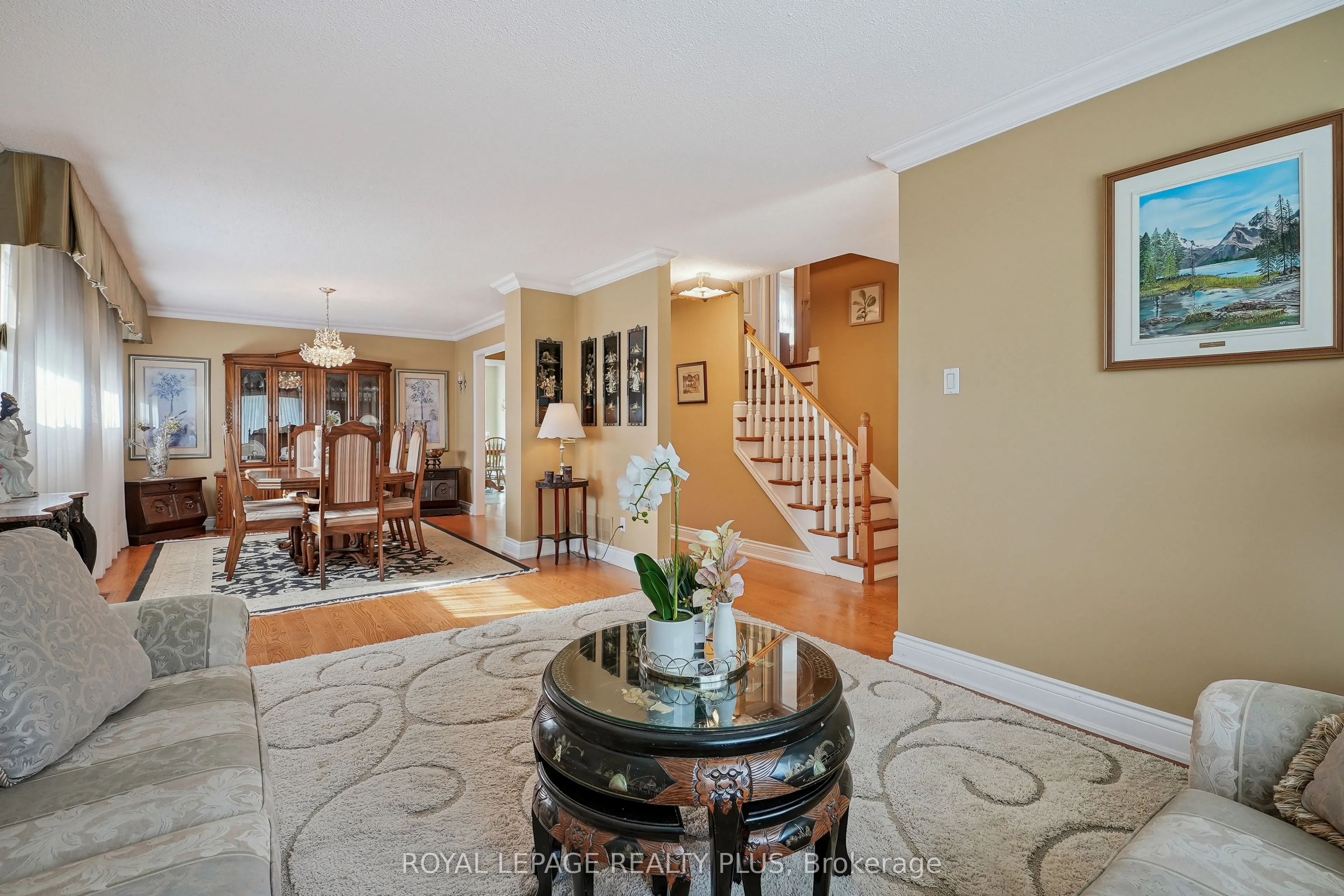 2335 Wyandotte Drive