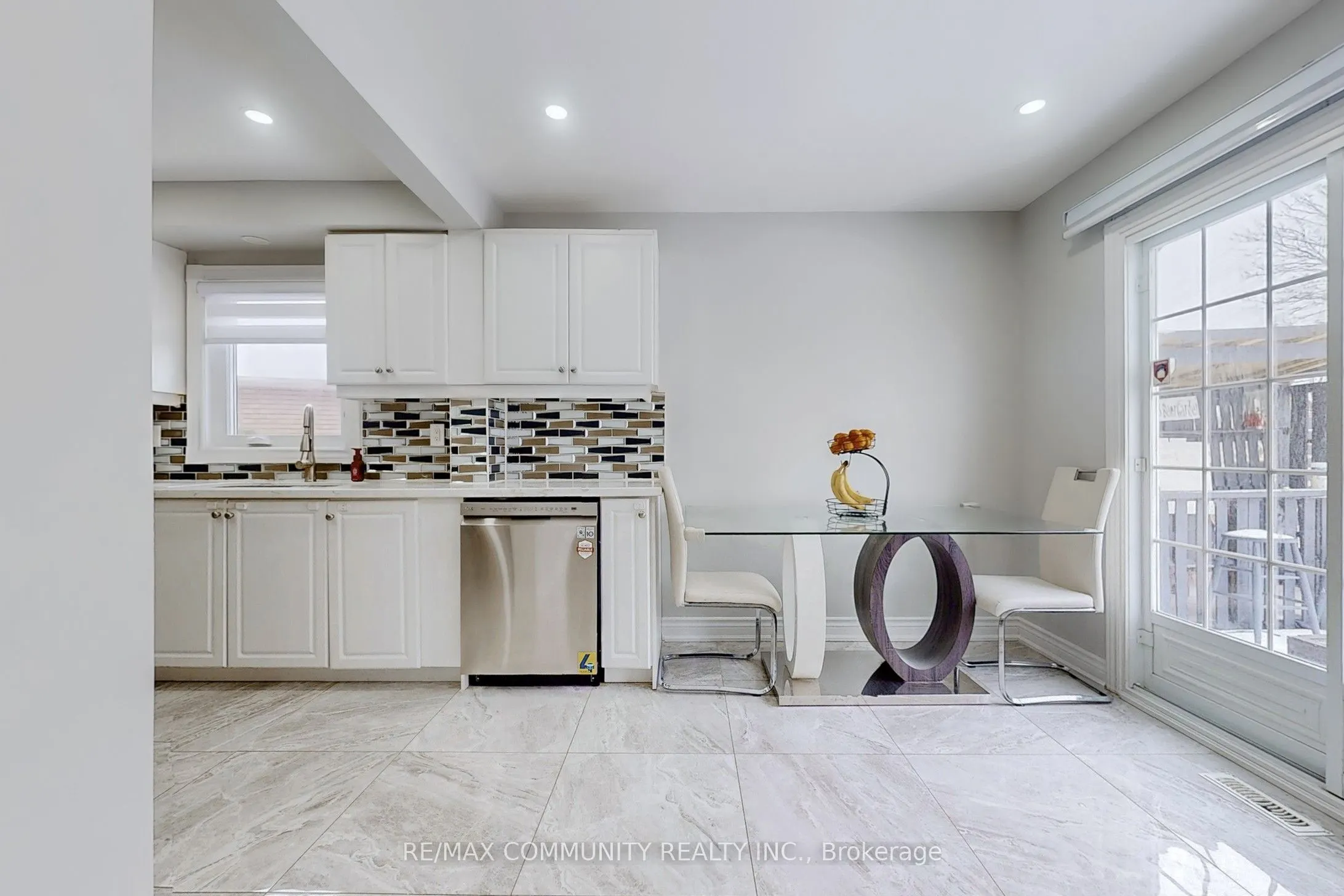 65 Creditstone Road