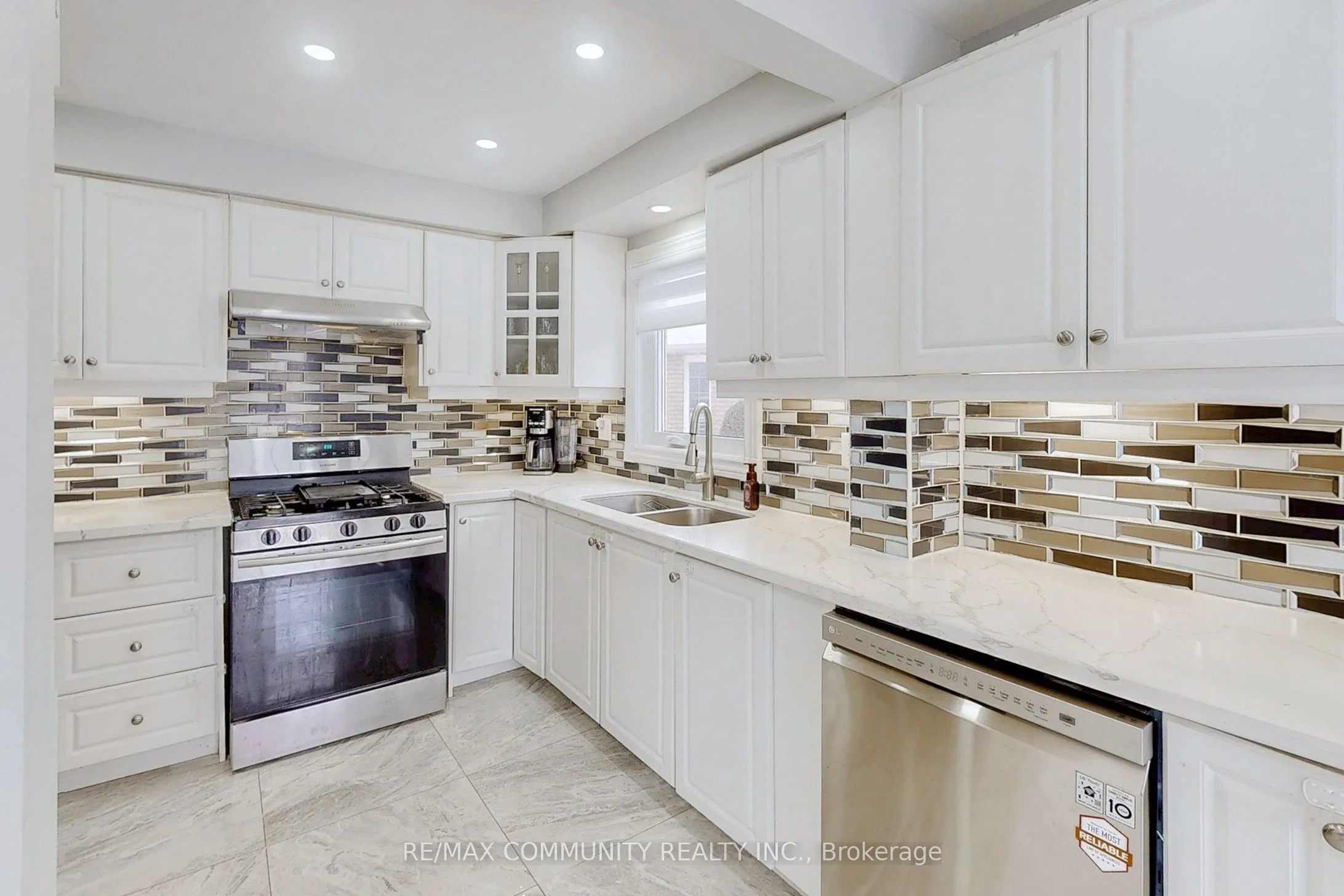 65 Creditstone Road