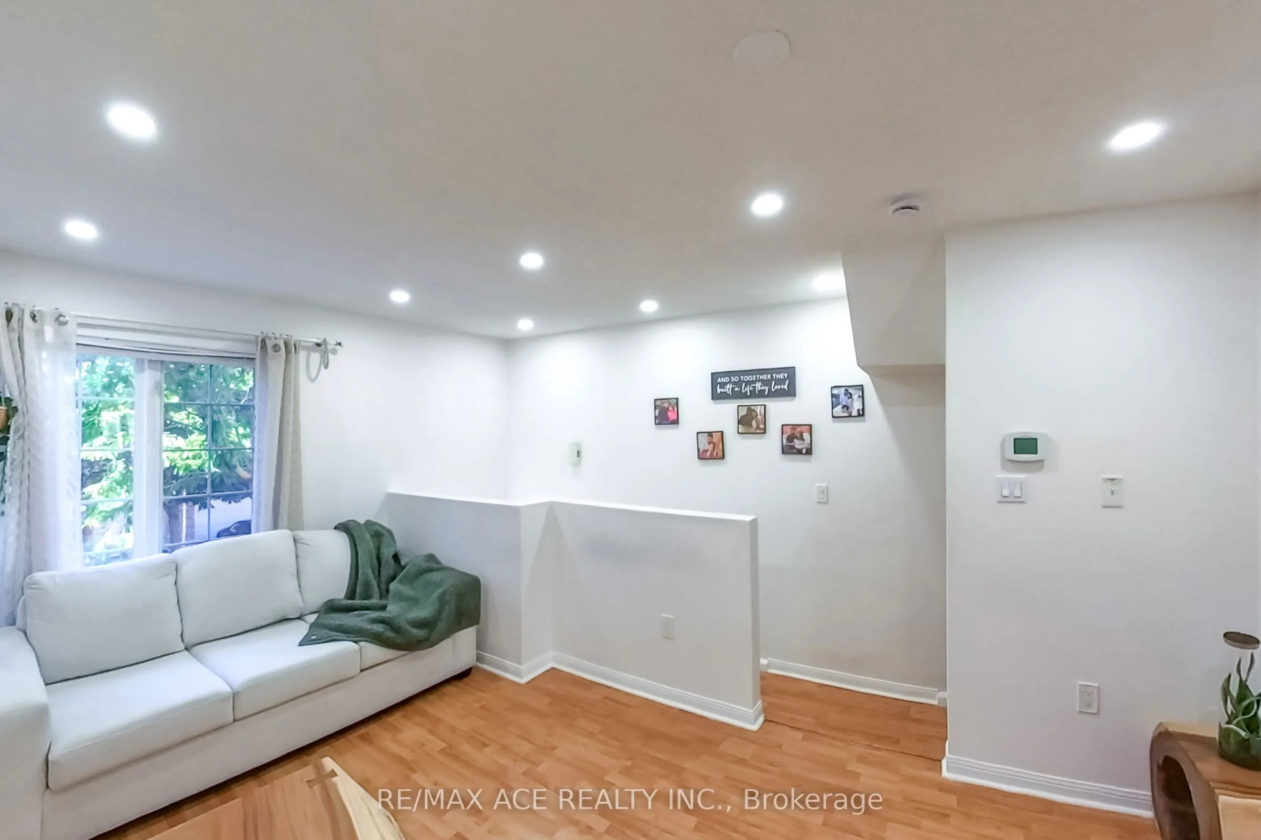 1525 South Parade Court, #22