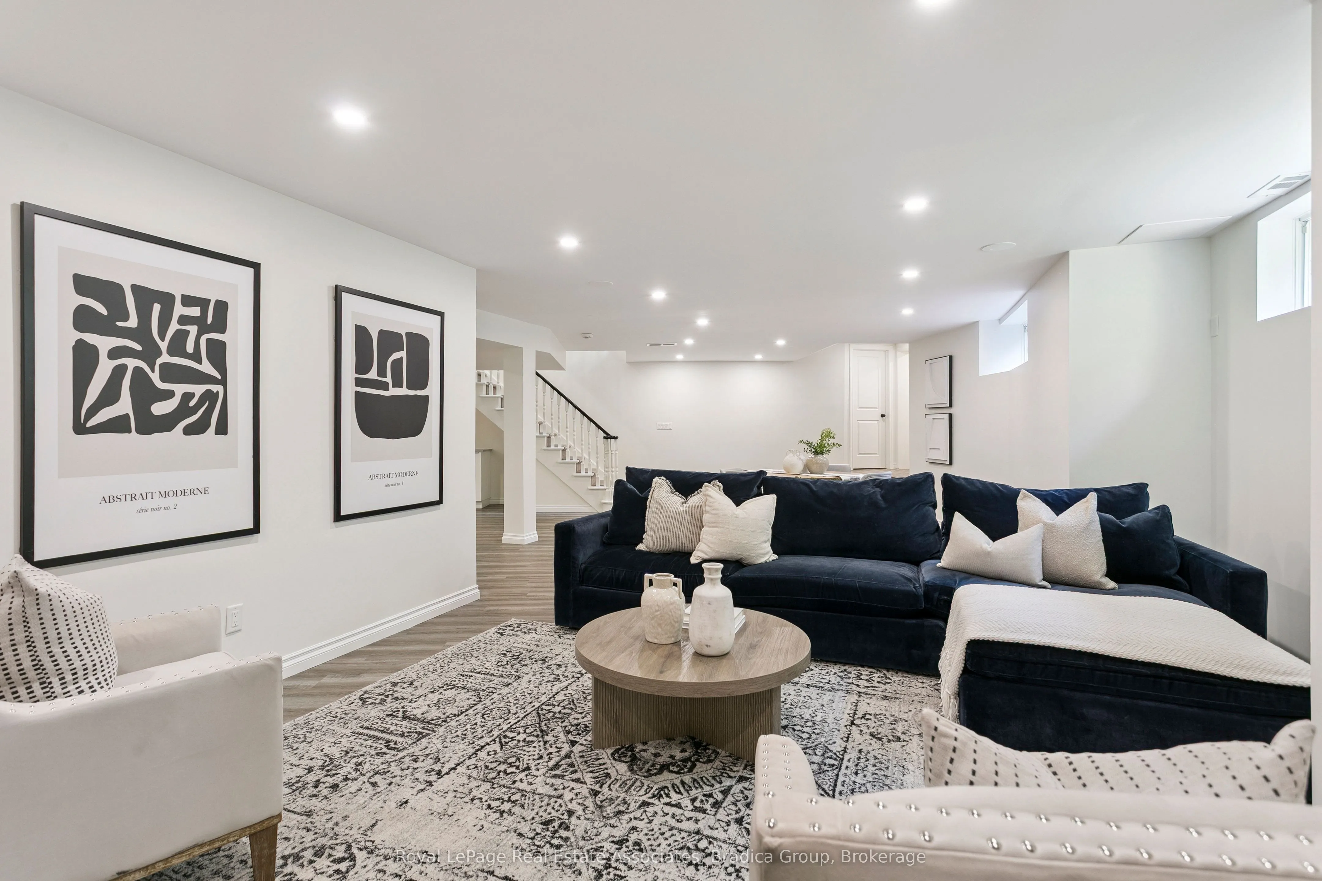 19 Lorraine Gardens