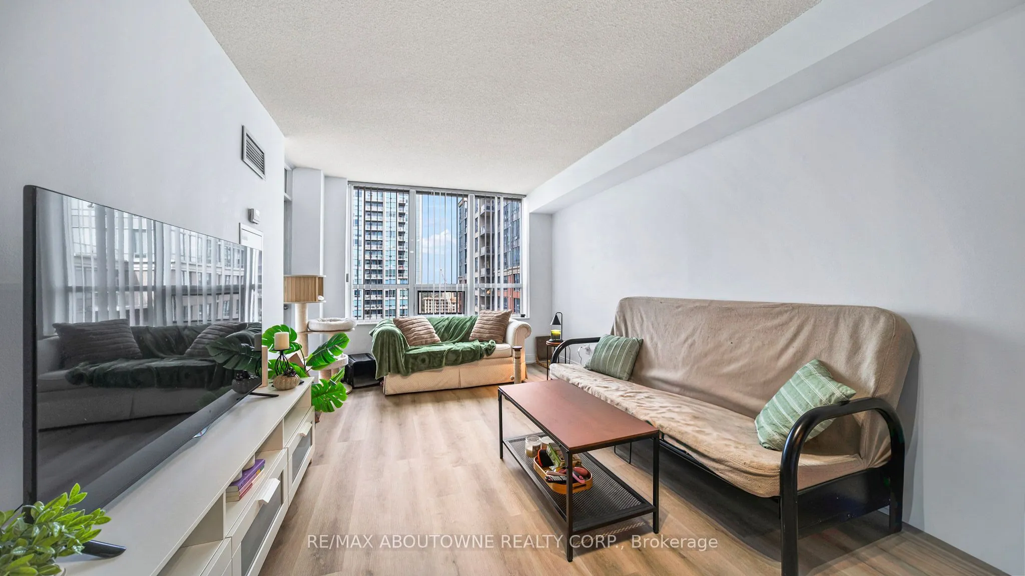 35 Viking Lane, #2543