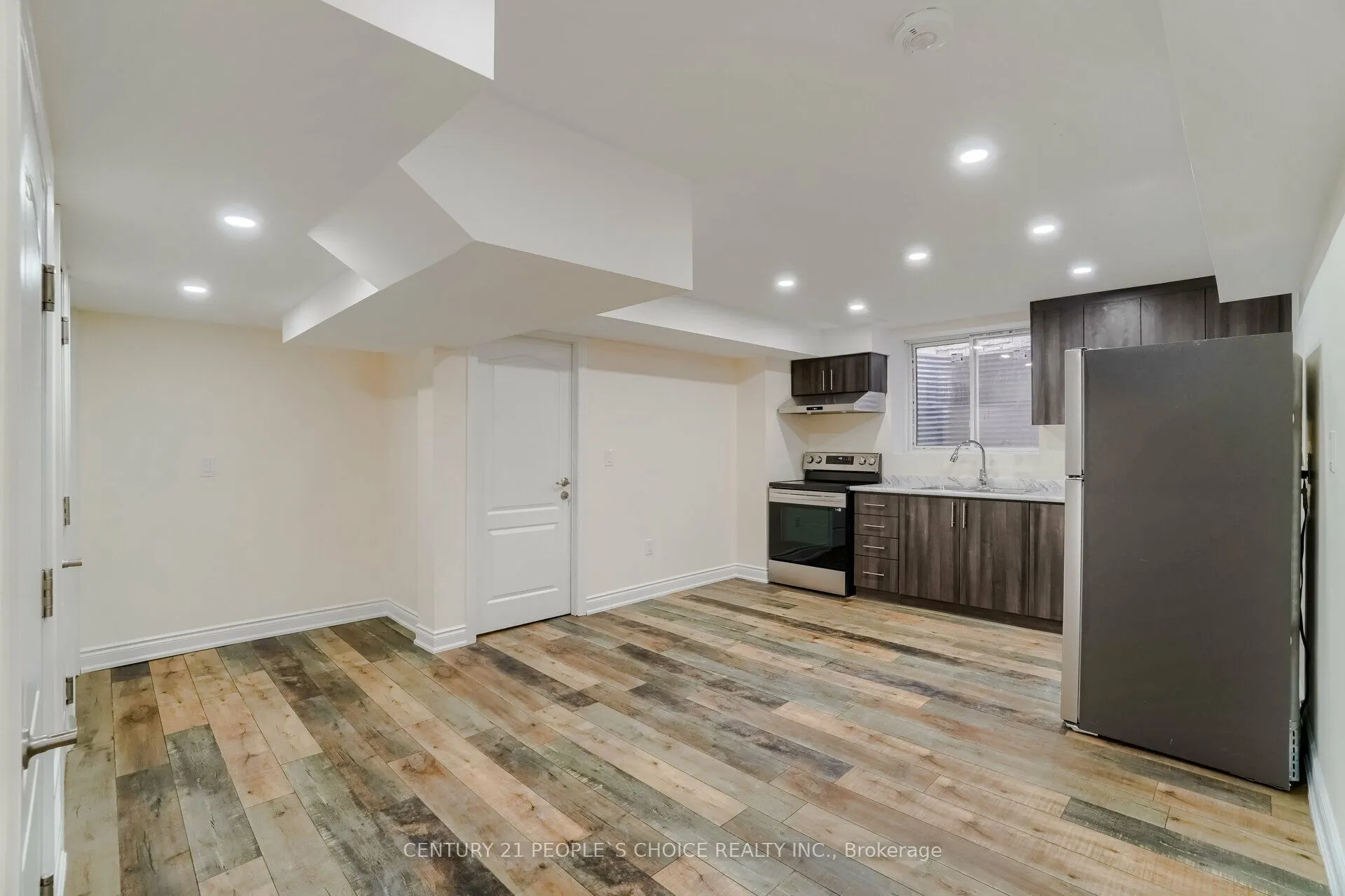 5372 Glen Erin Drive