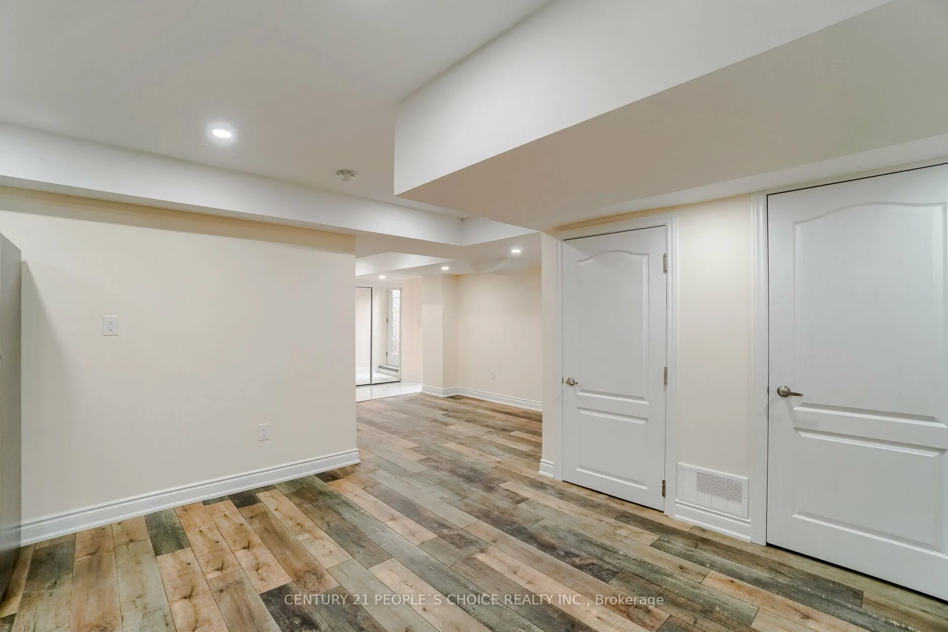 5372 Glen Erin Drive