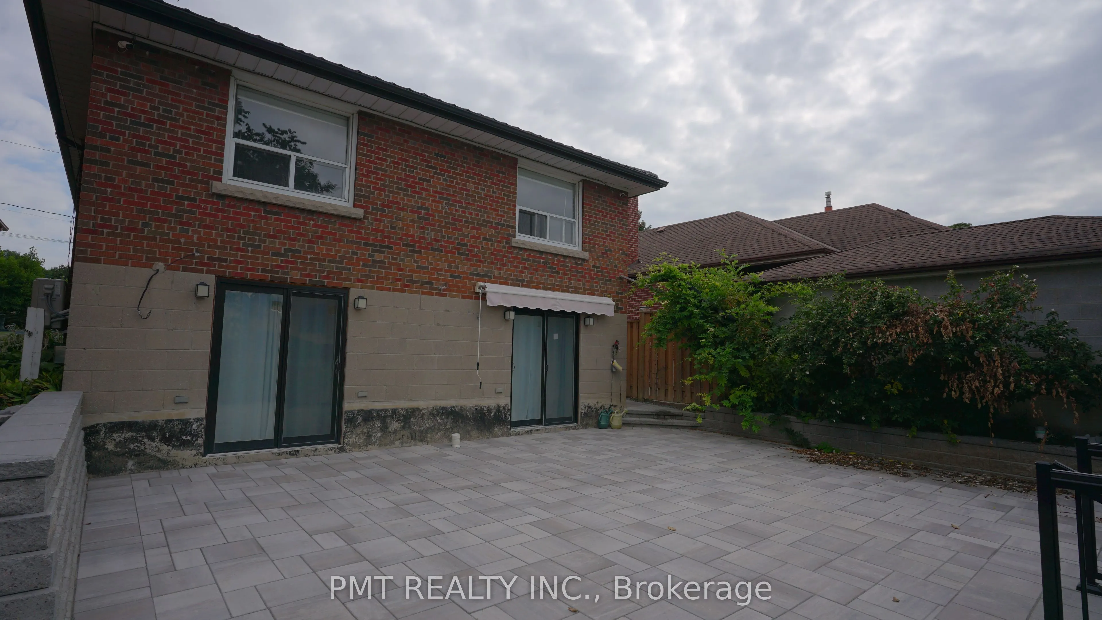 94 Glenhaven Street, #Main