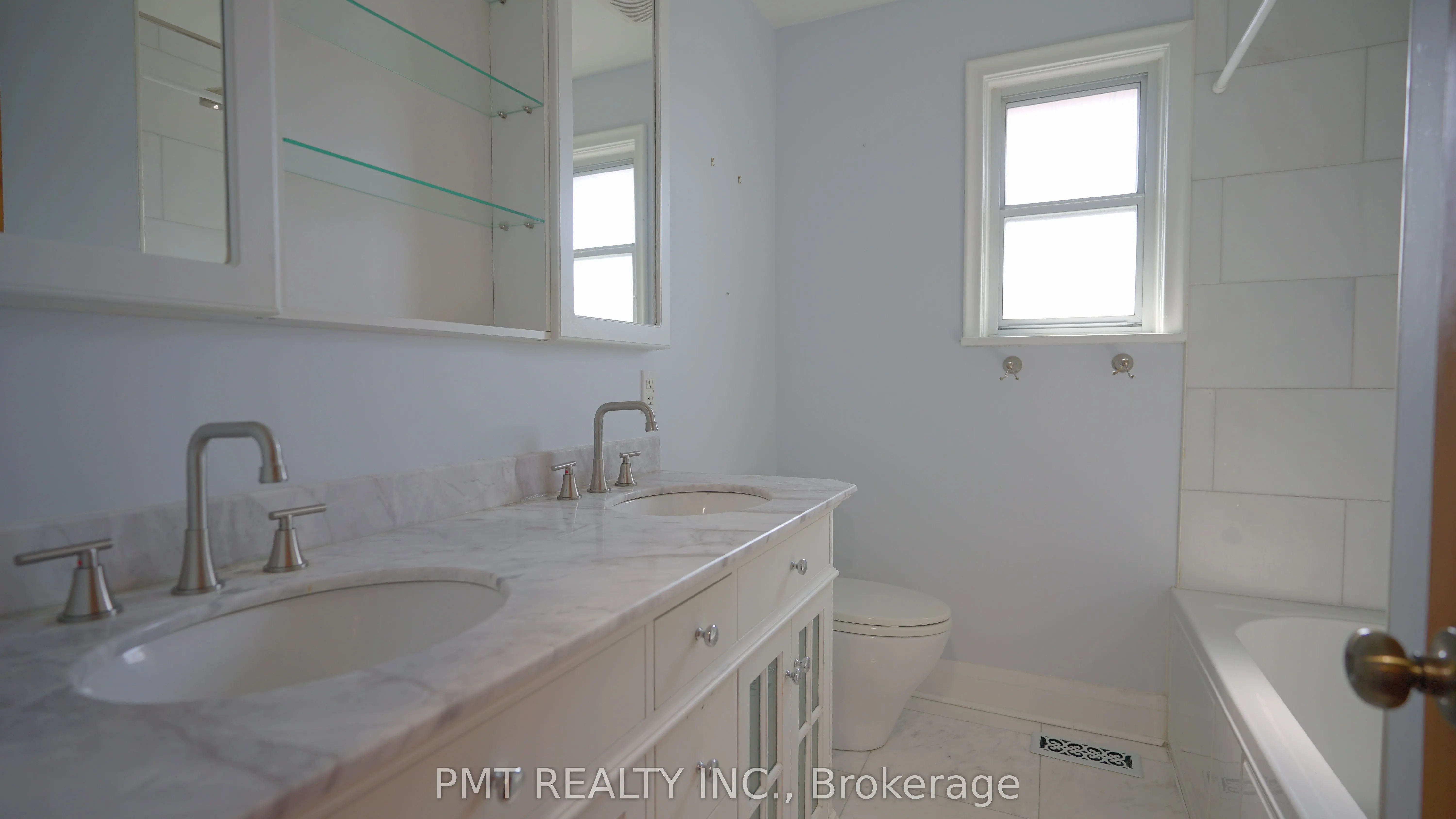 94 Glenhaven Street, #Main