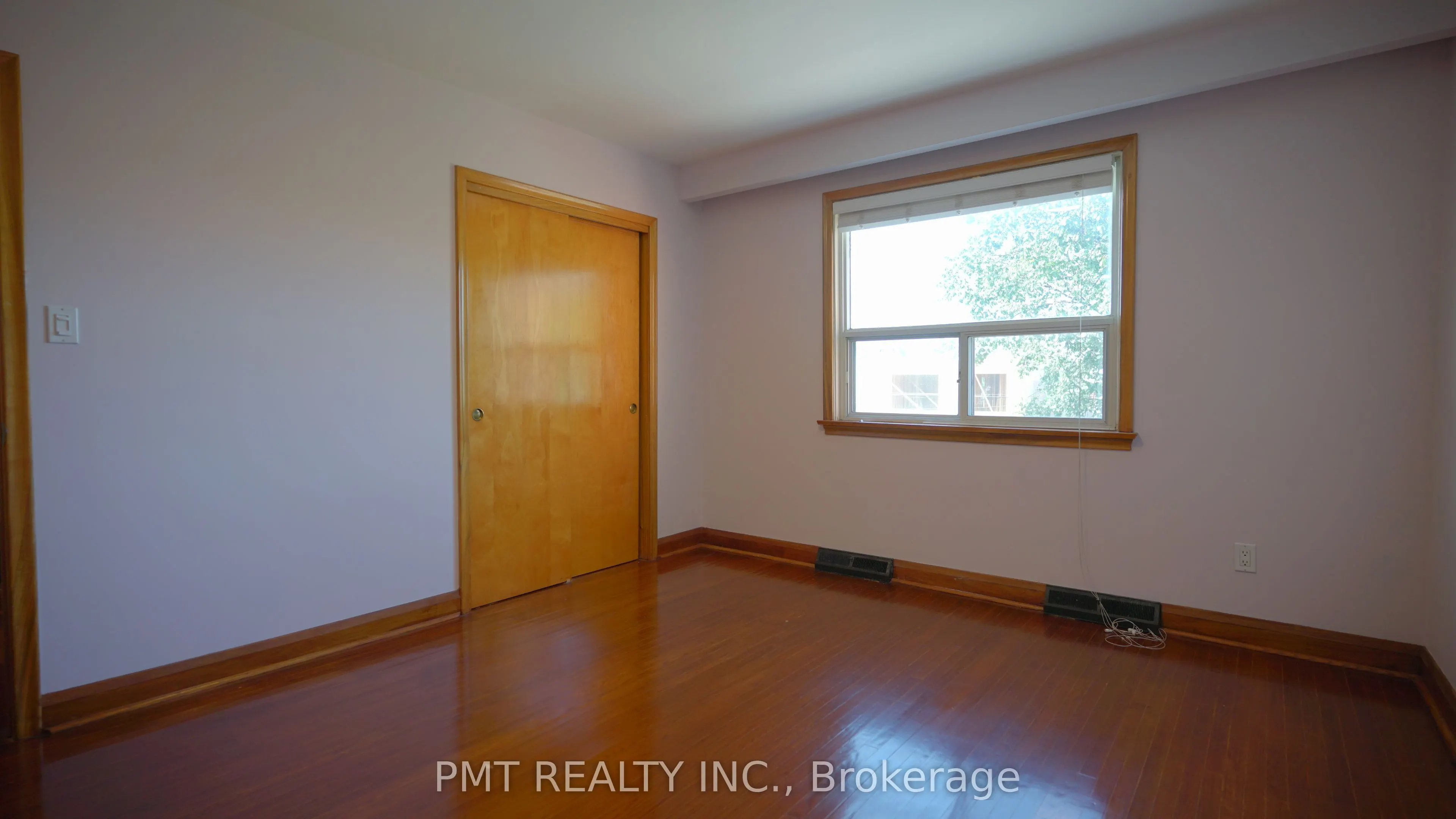 94 Glenhaven Street, #Main