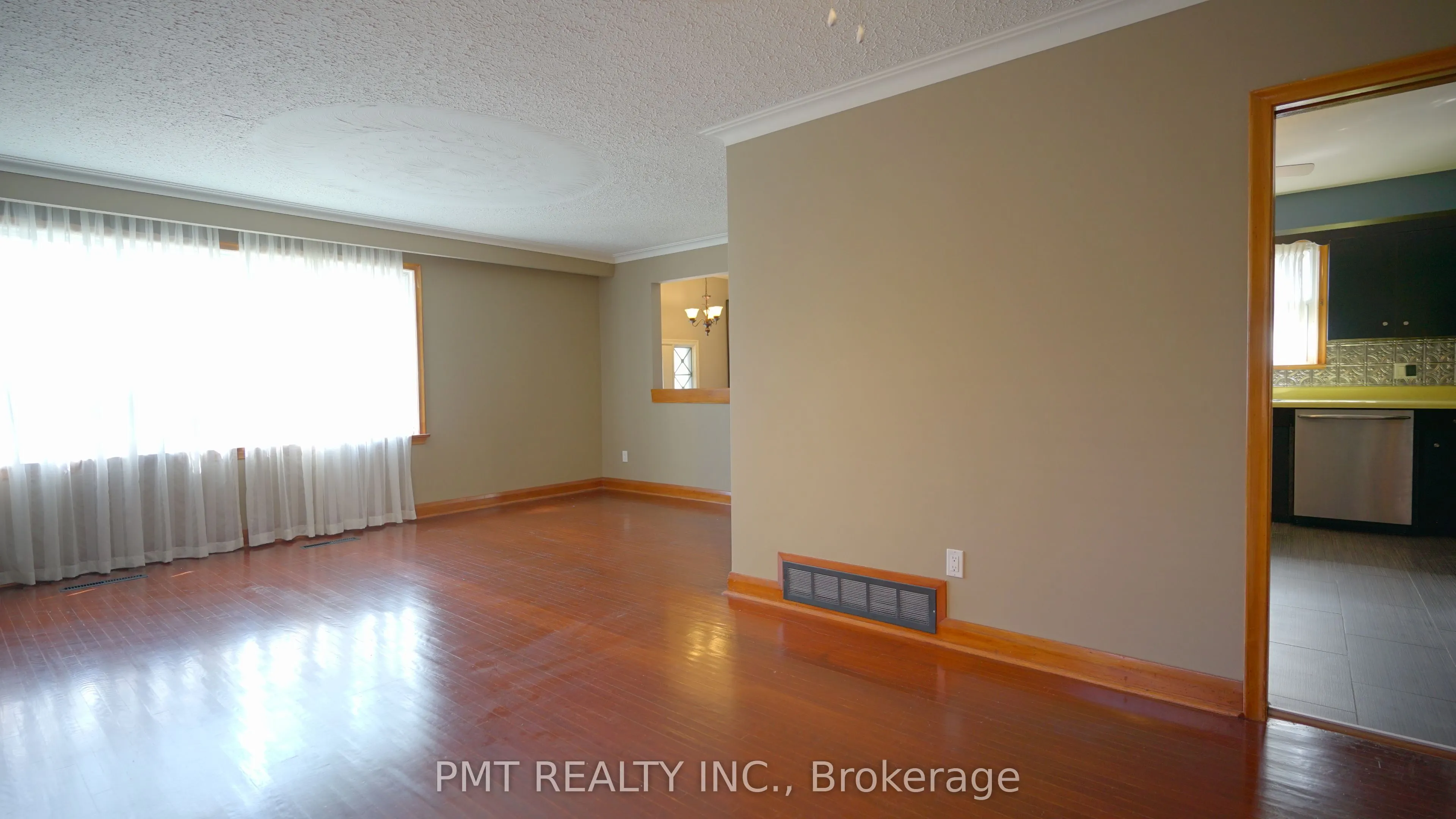 94 Glenhaven Street, #Main