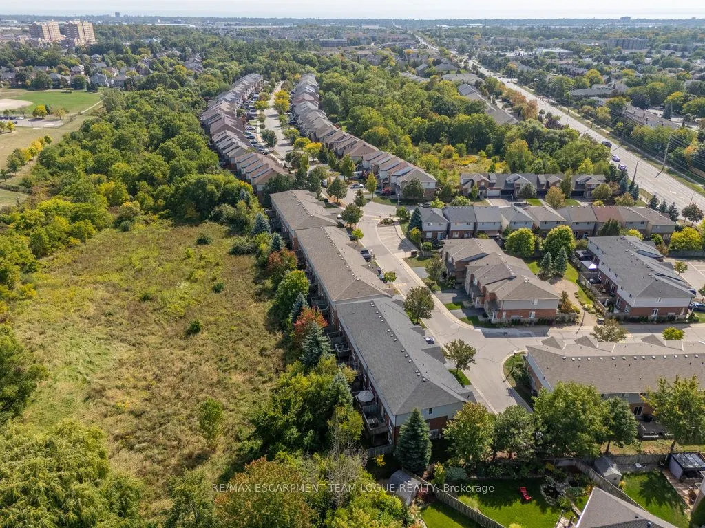 2229 Walkers Line, #16
