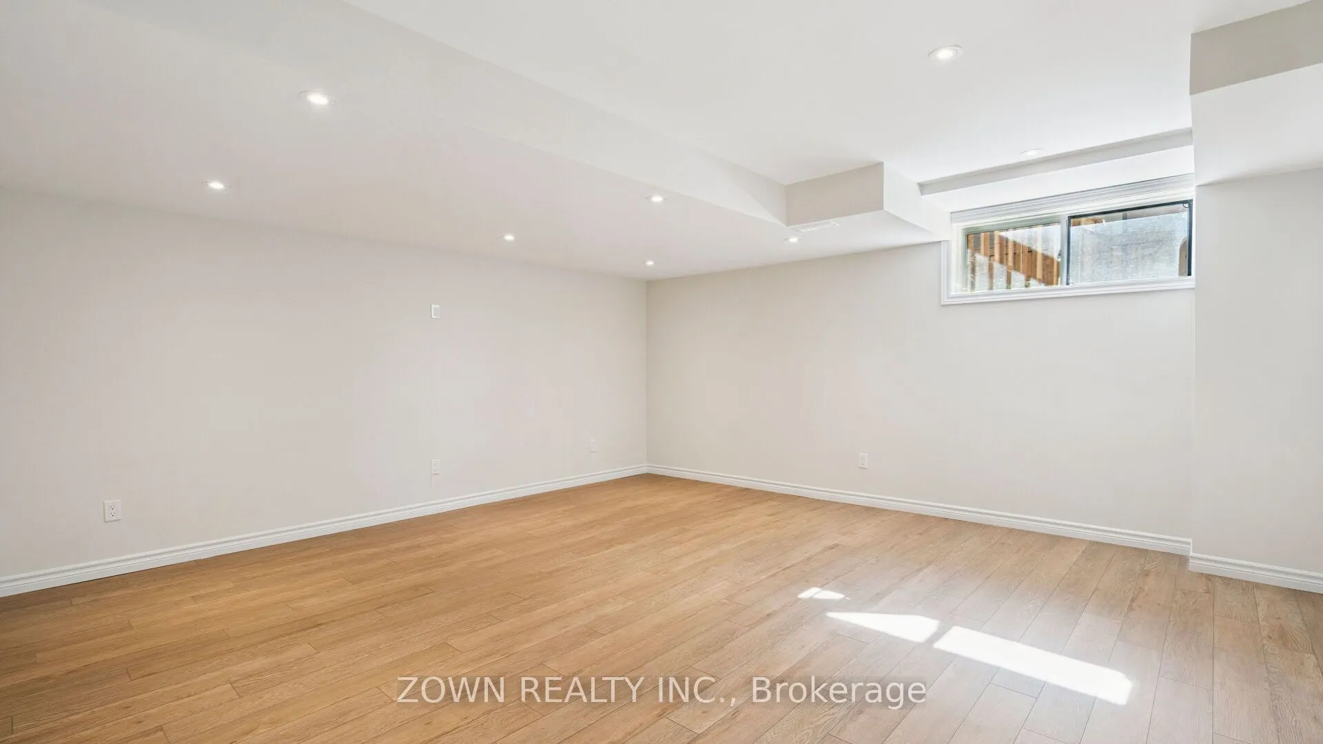 1406 Almonte Drive