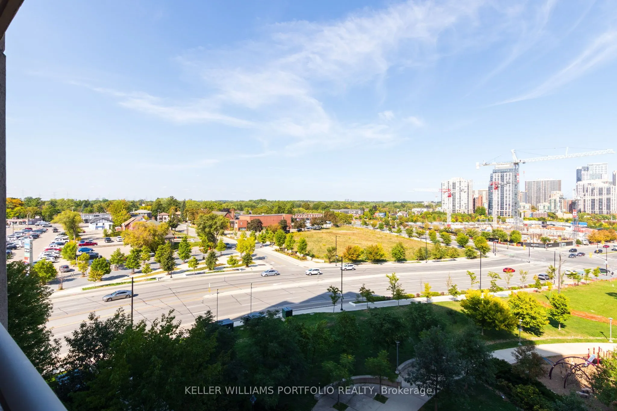 5229 Dundas Street W, #707