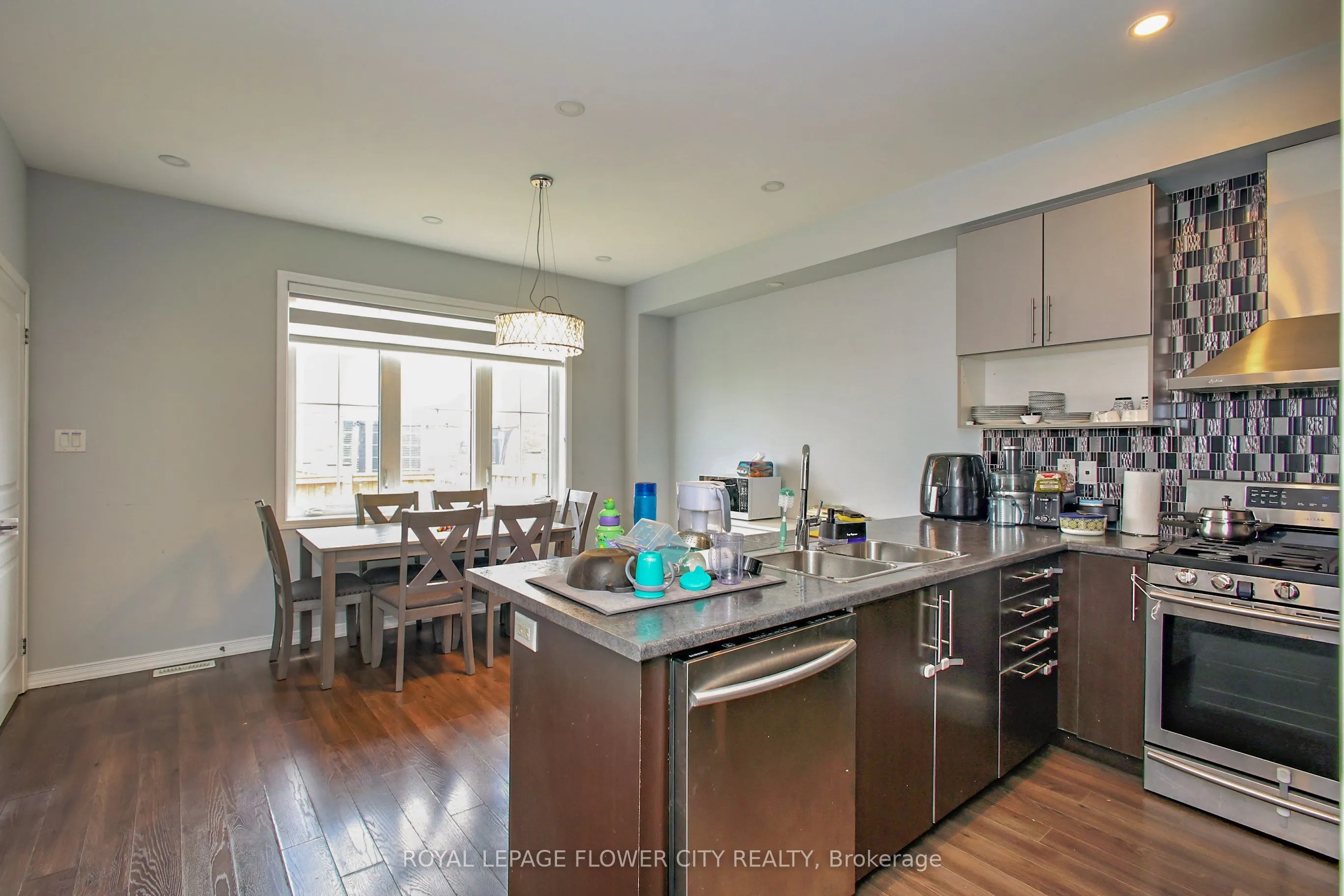 81 Baffin Crescent