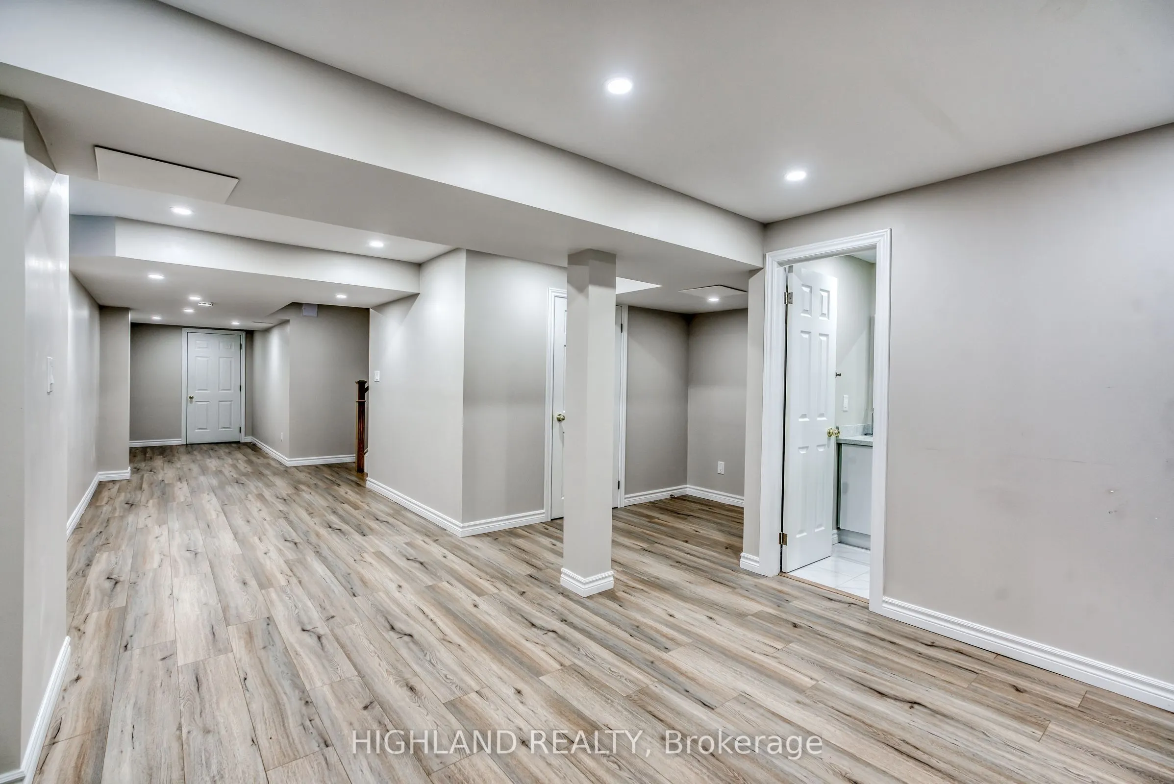 3904 Stardust Drive