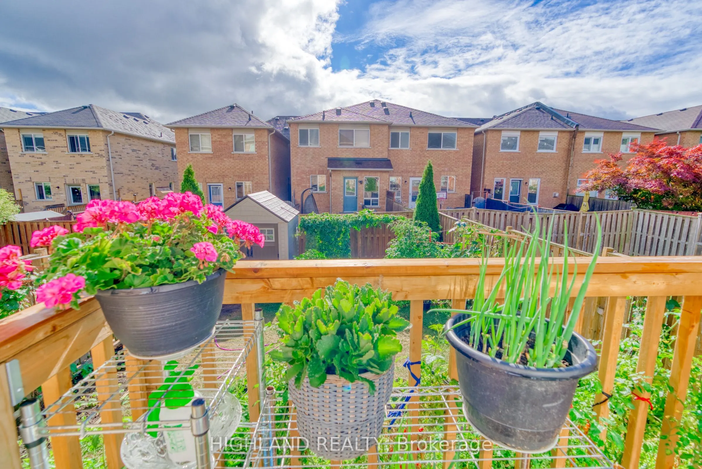 3904 Stardust Drive