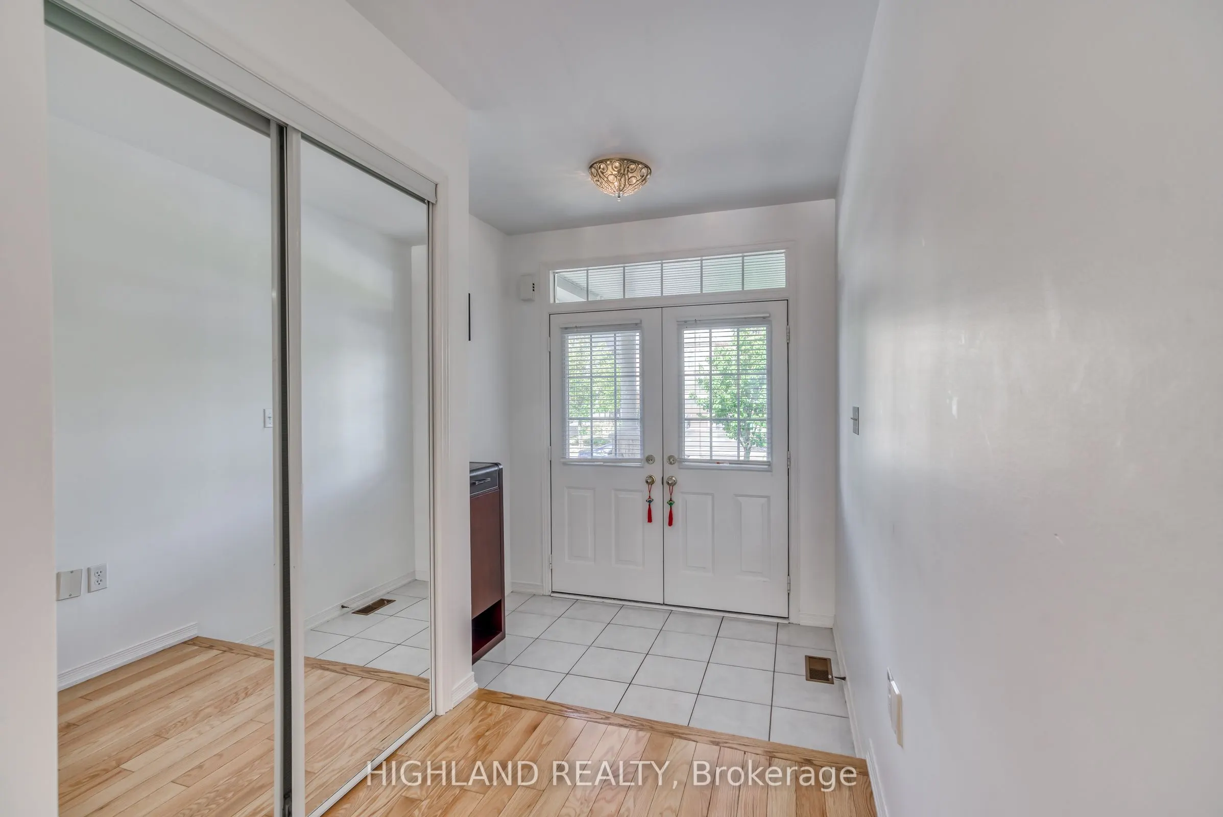 3904 Stardust Drive