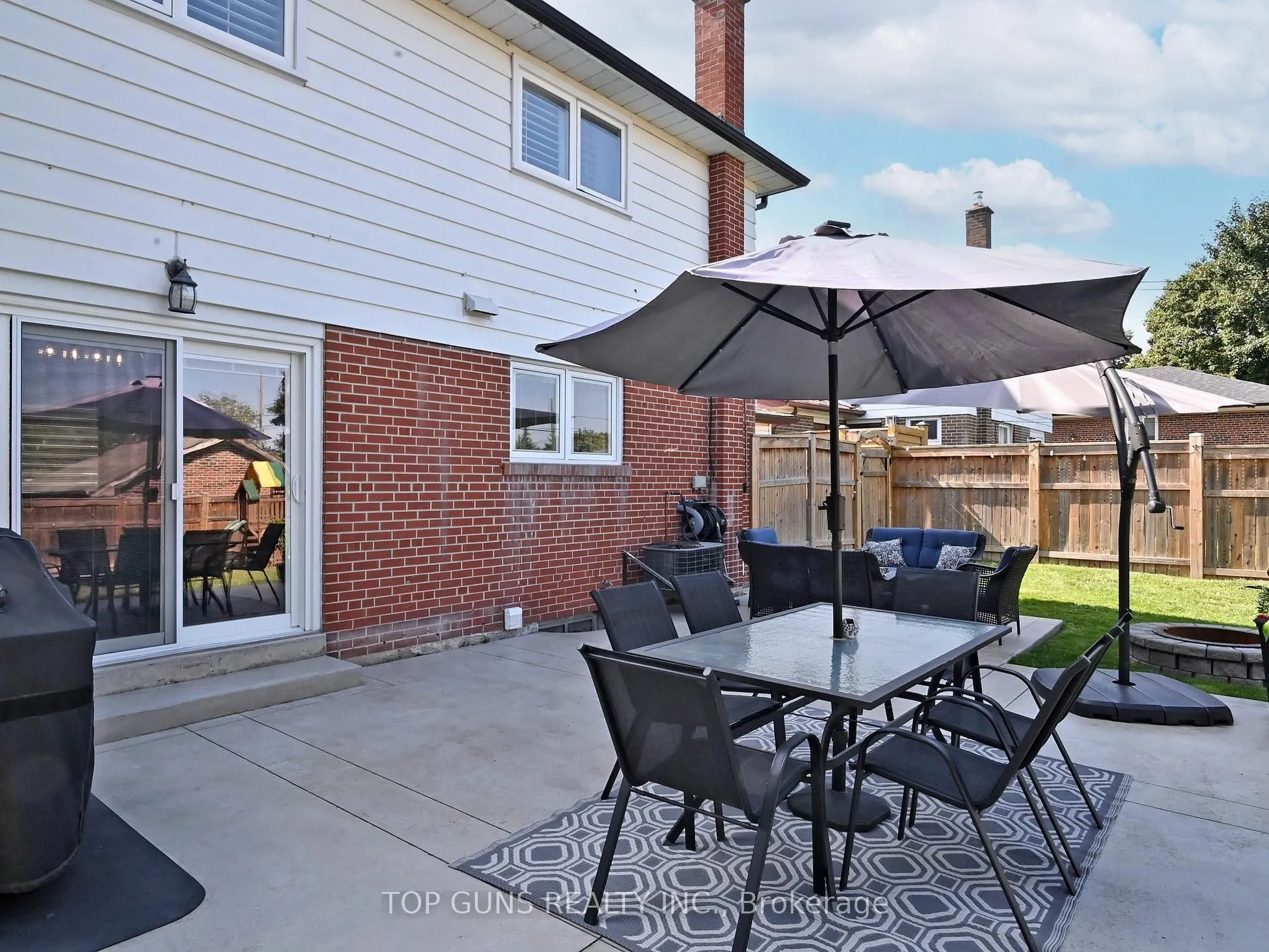 25 Ringway Crescent