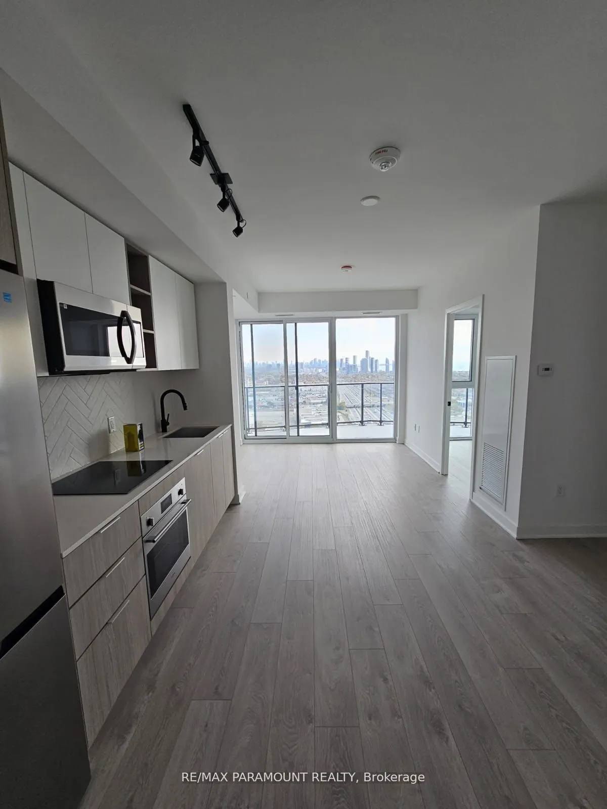 36 Zorra Street, #2906