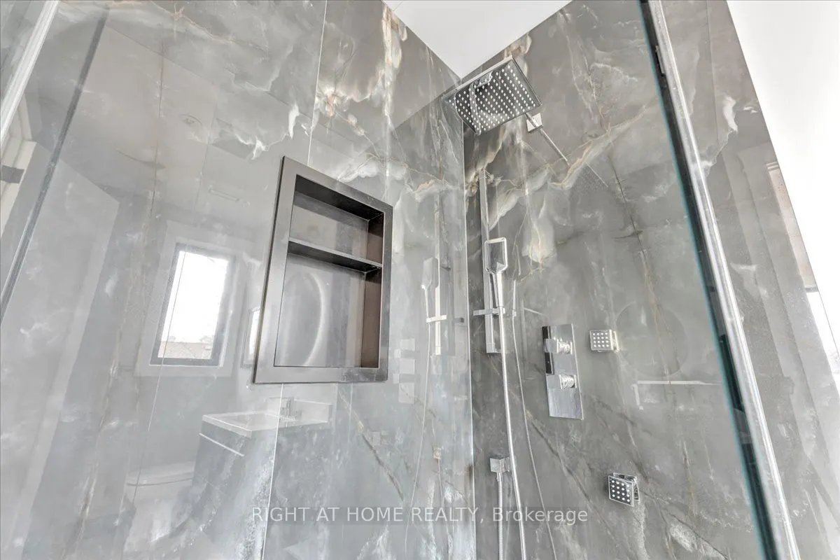 2572 Edenhurst Drive