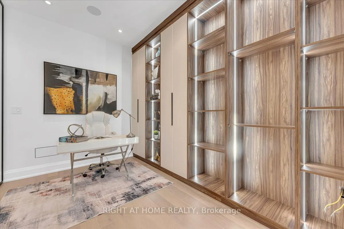 2572 Edenhurst Drive