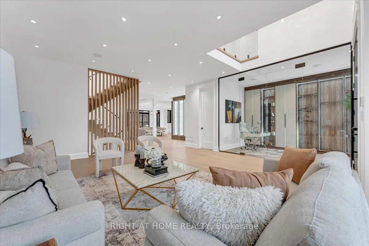 2572 Edenhurst Drive