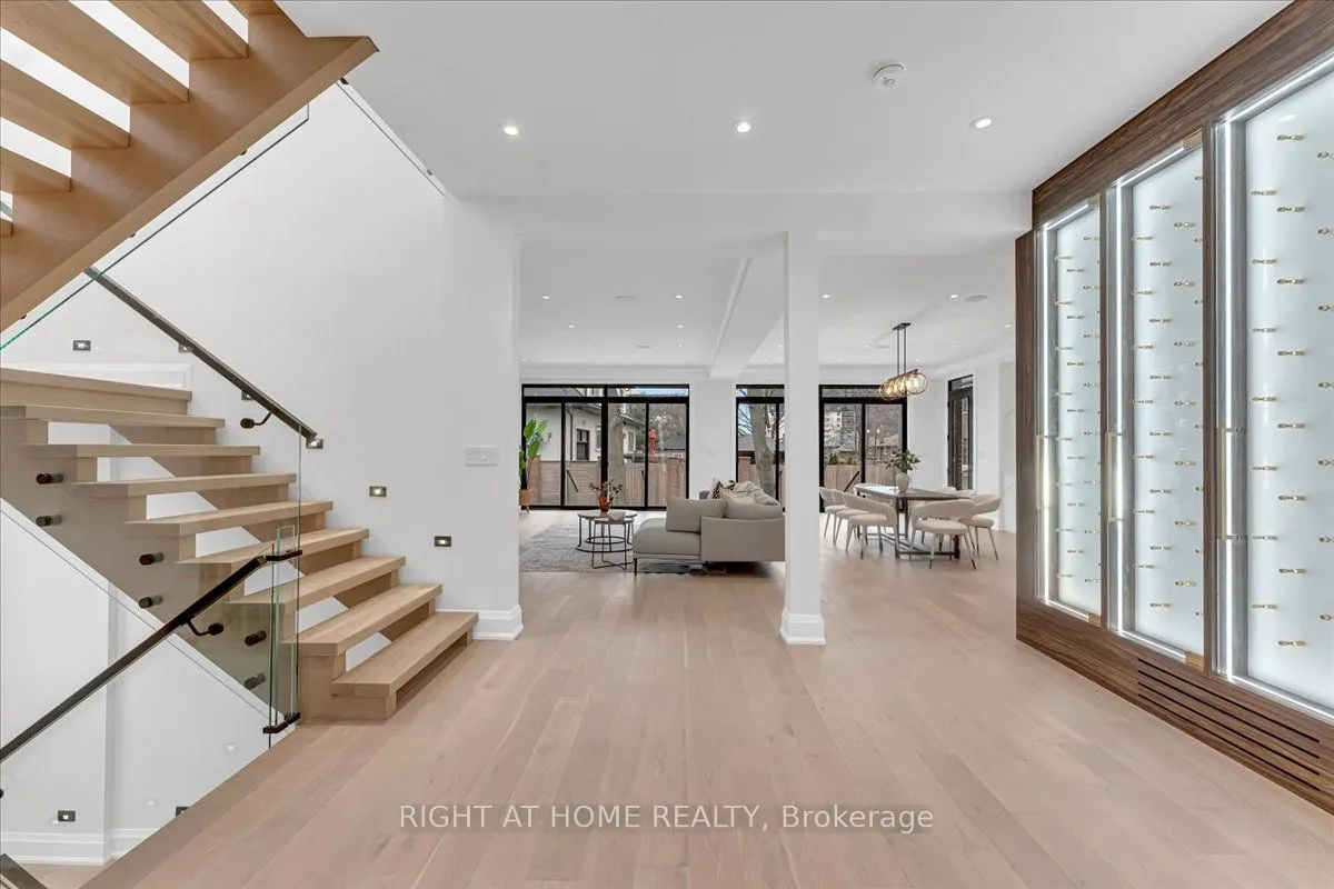2572 Edenhurst Drive