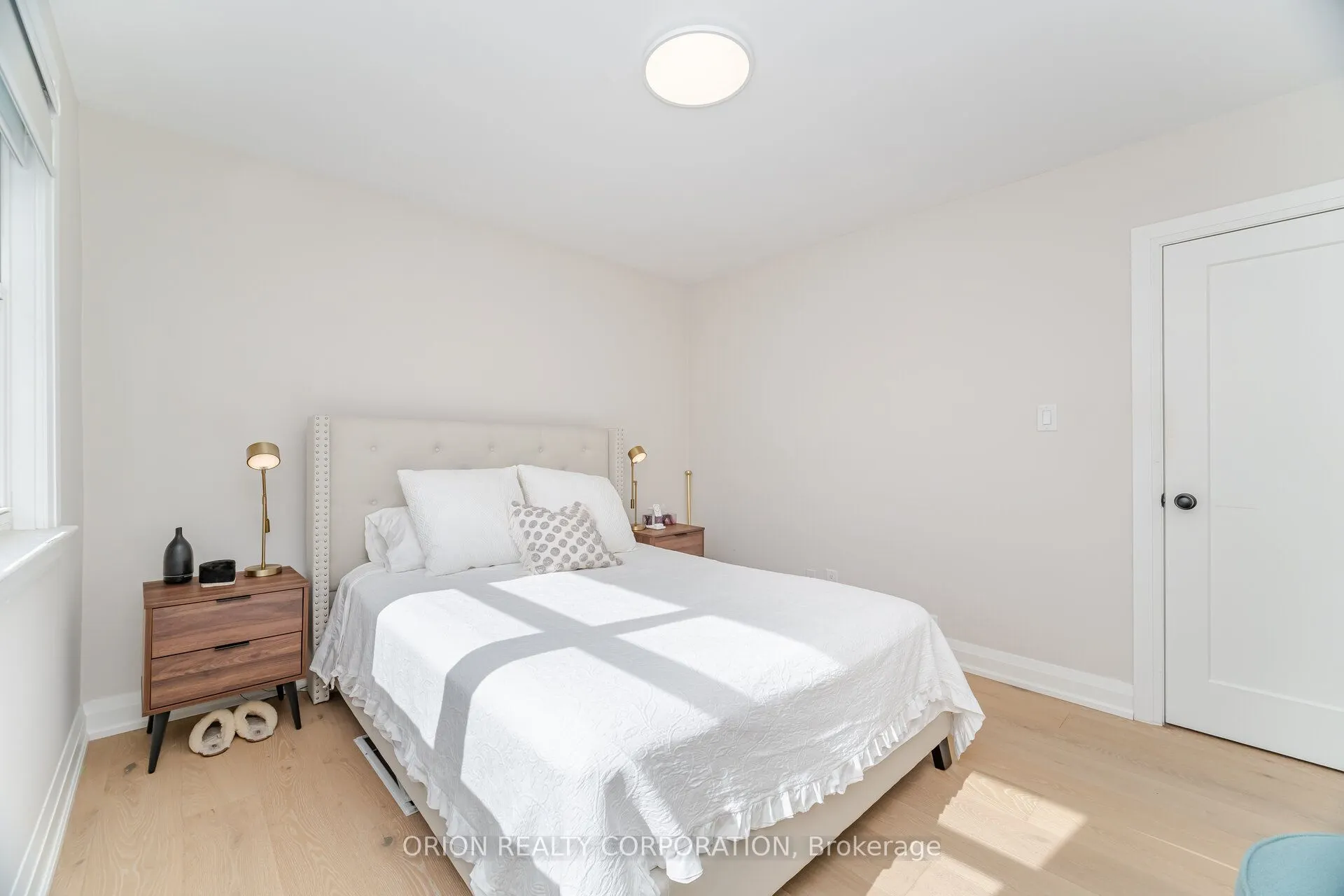 86 Park Street W