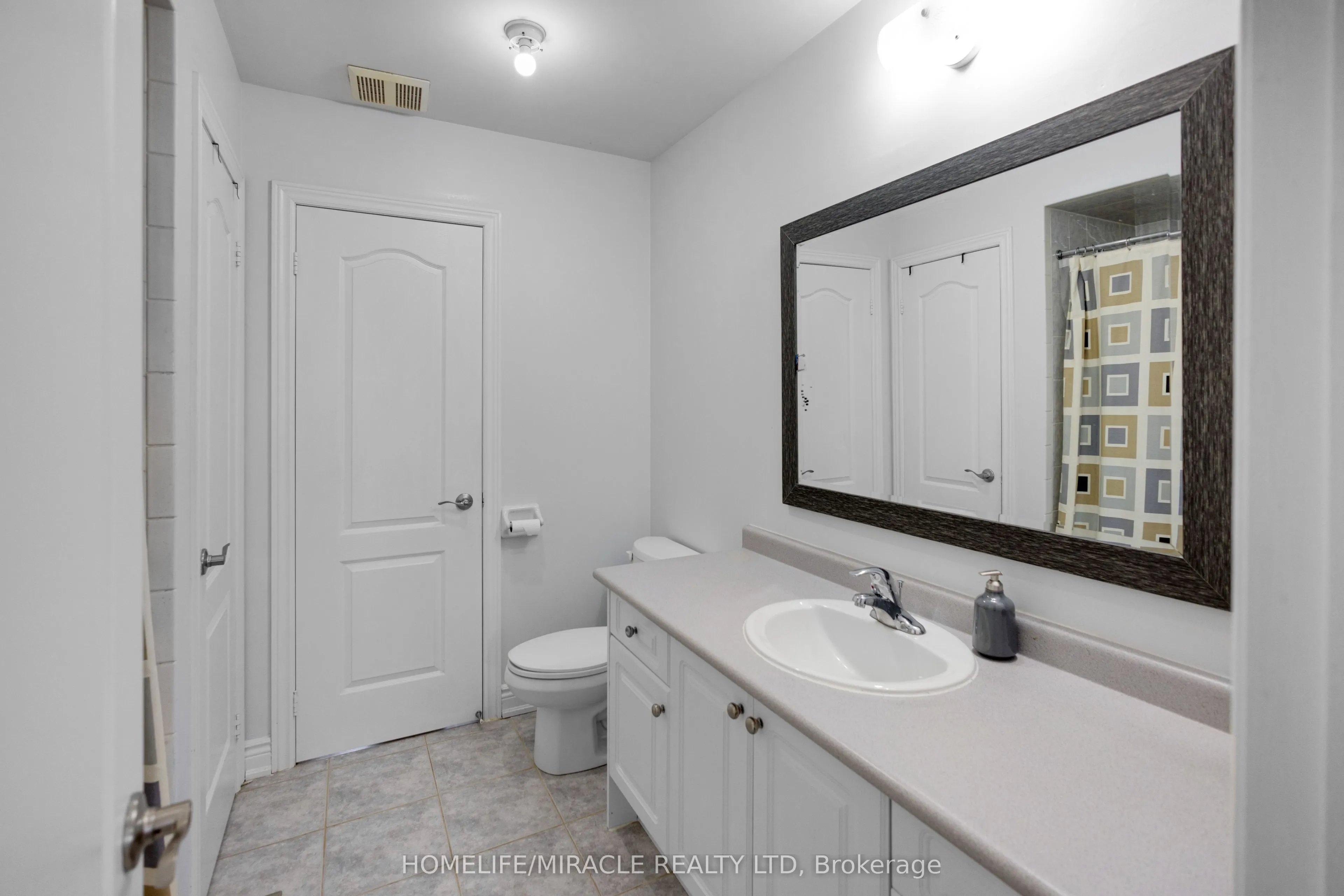 24 Fauna Court