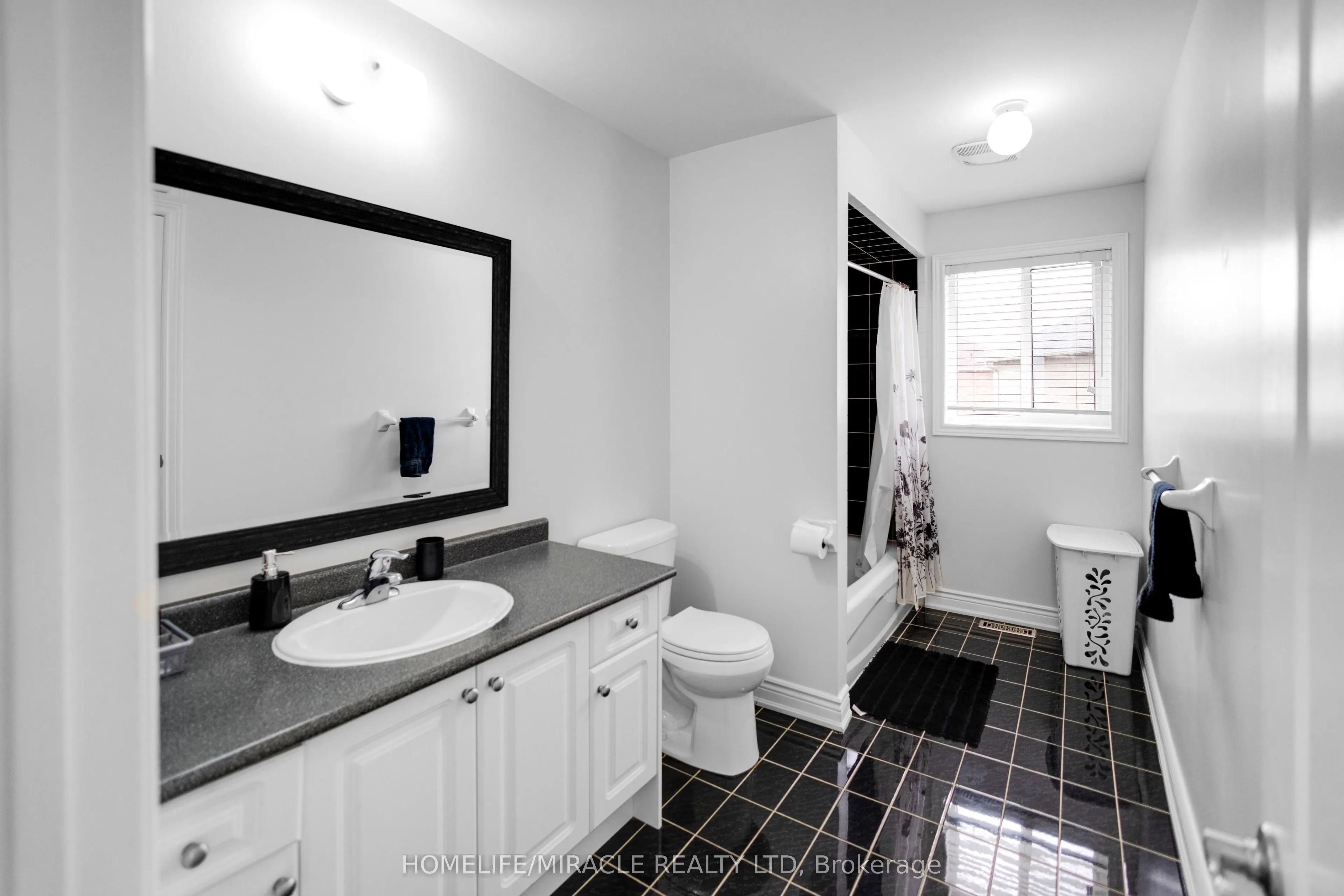24 Fauna Court