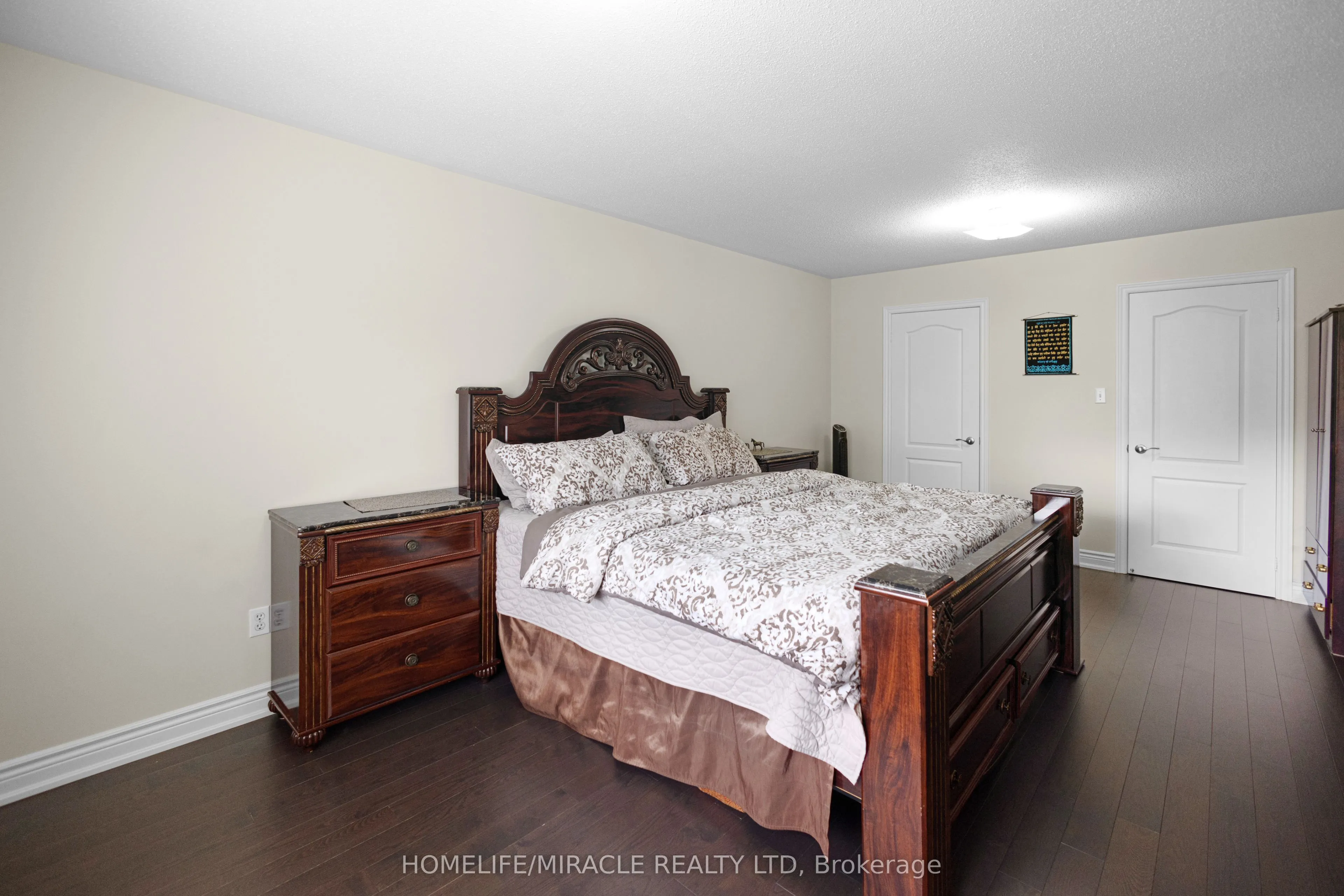 24 Fauna Court