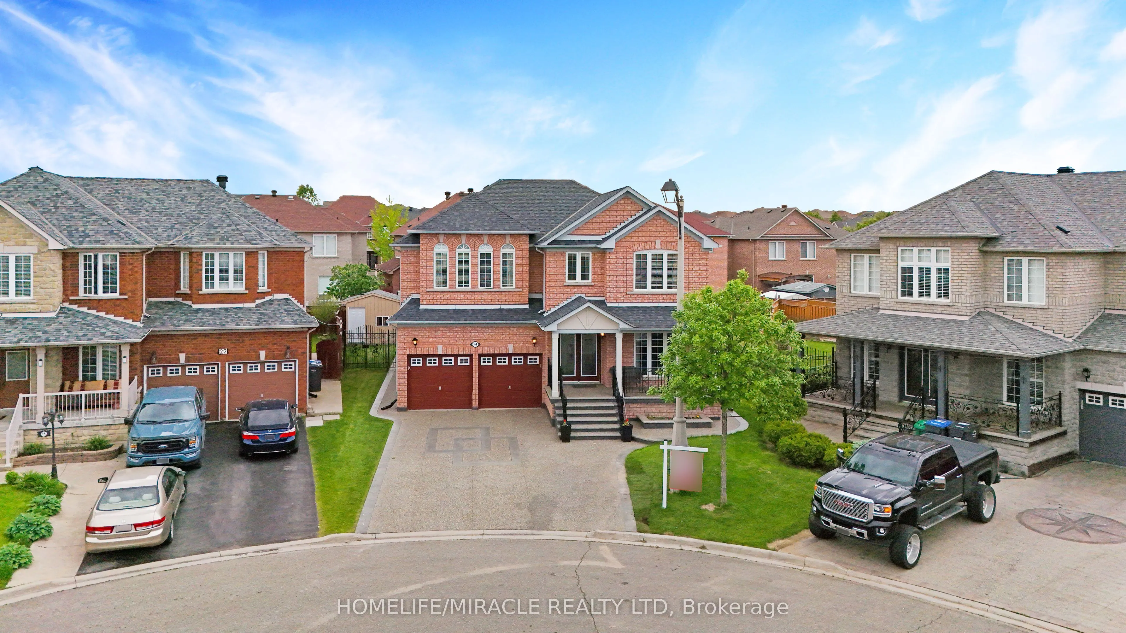24 Fauna Court
