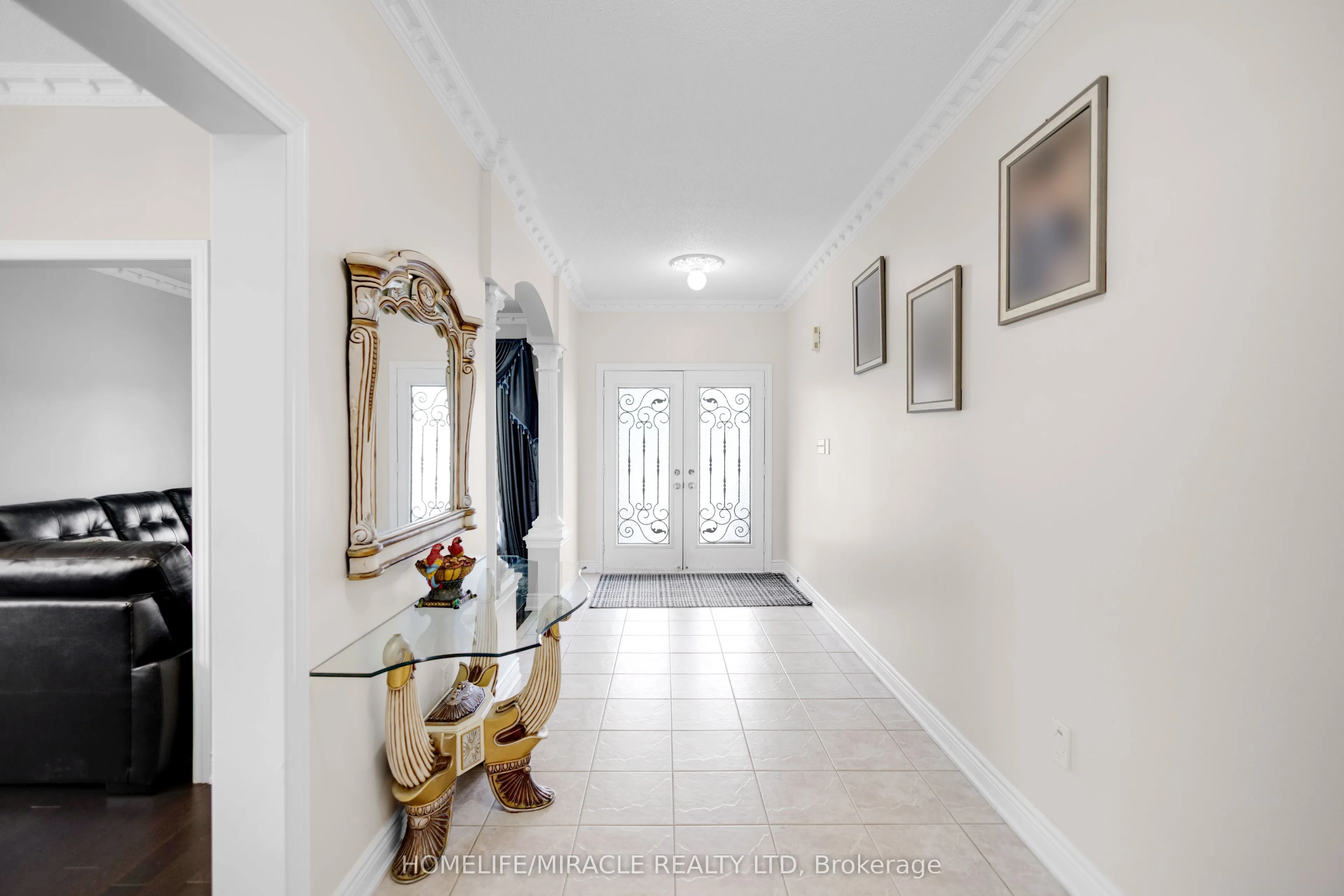 24 Fauna Court