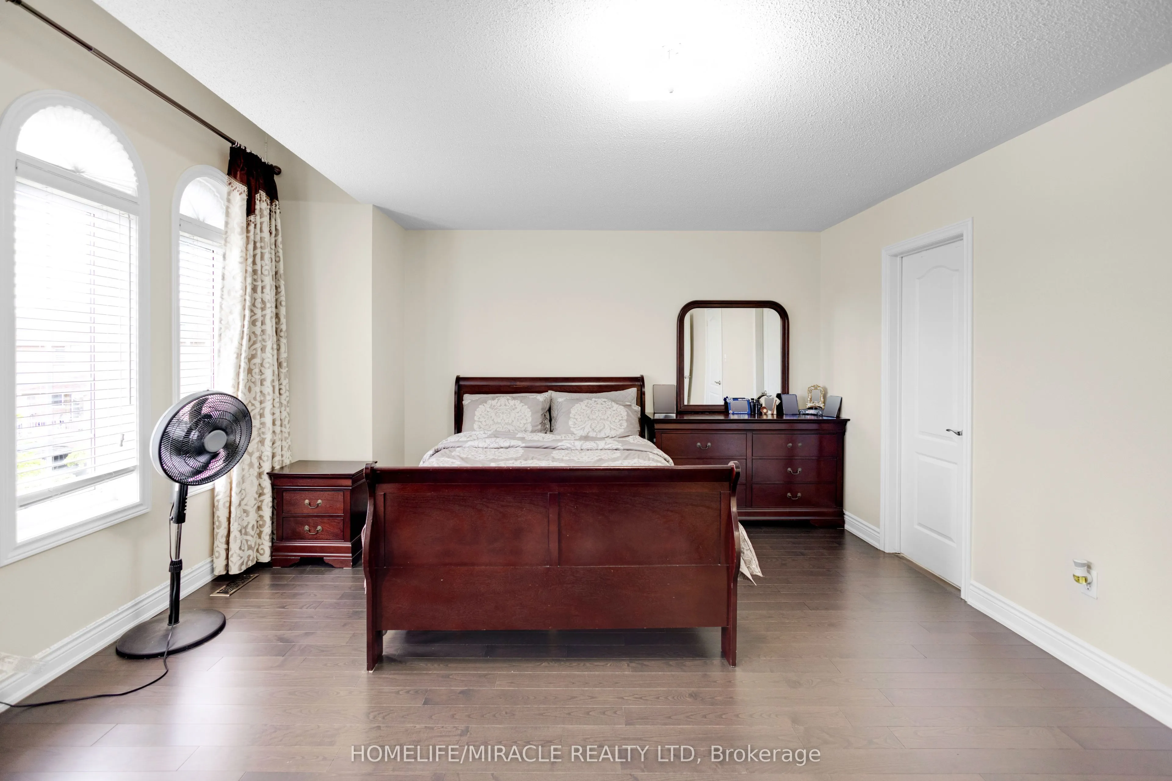 24 Fauna Court