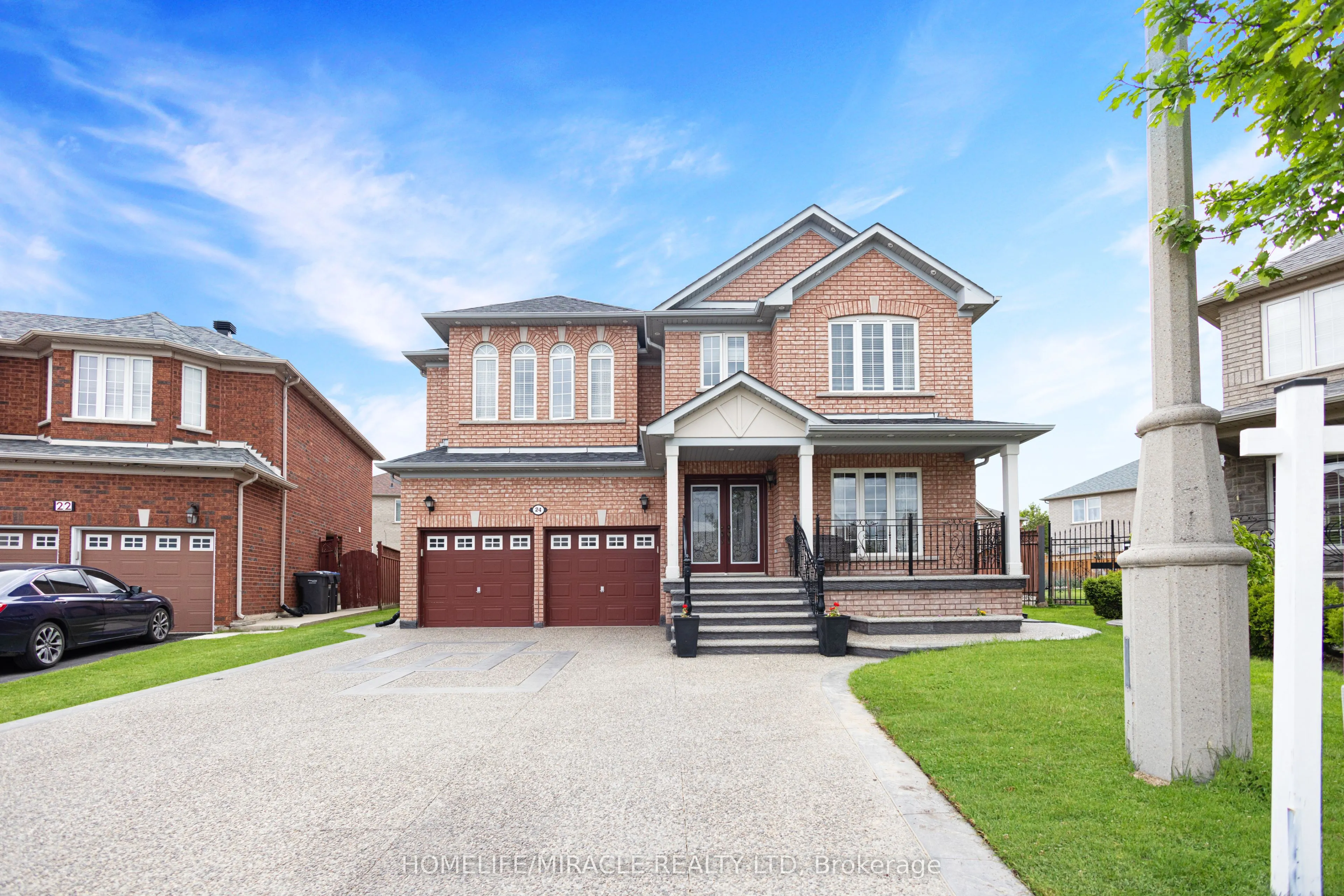 24 Fauna Court