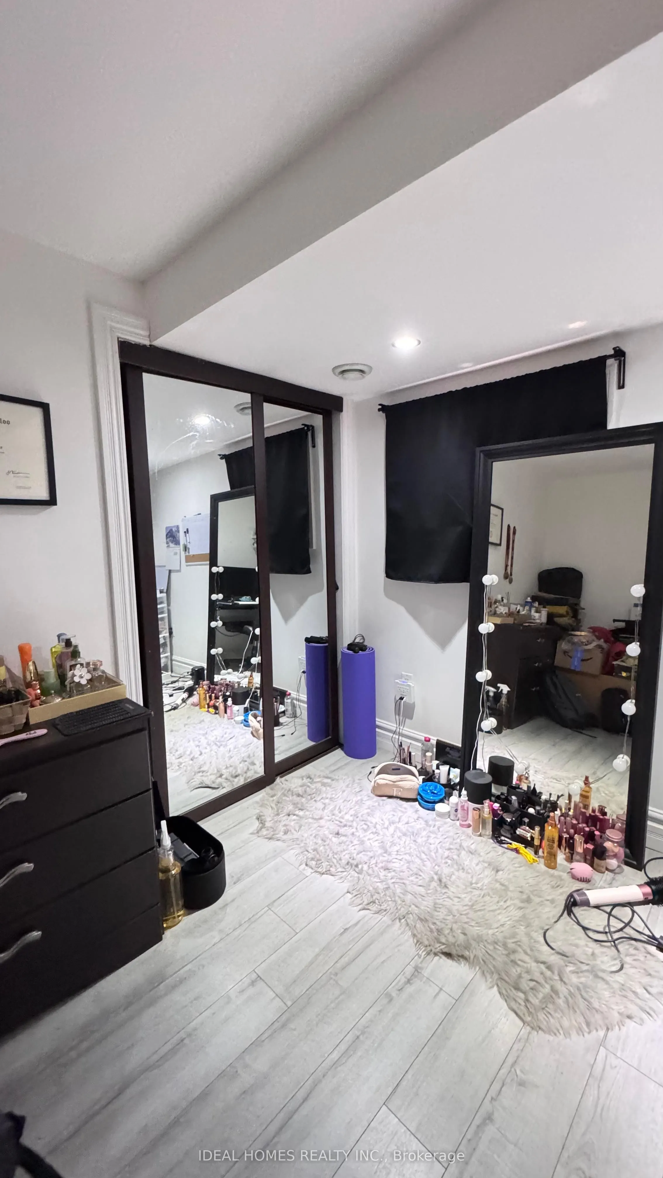 3057 Grenville Drive, #Basement