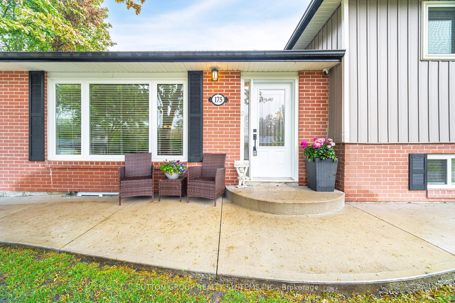 175 Connaught Crescent