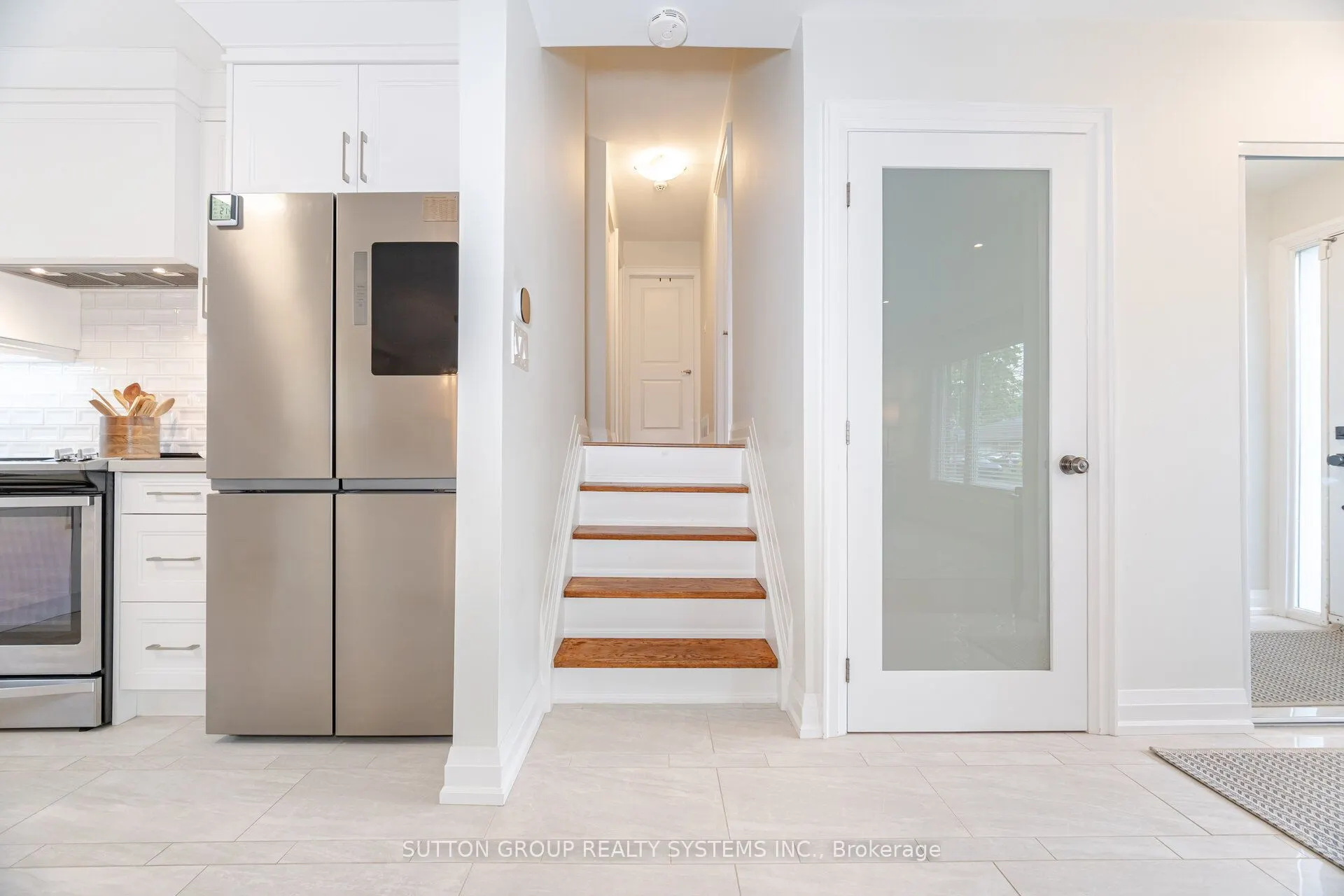 175 Connaught Crescent