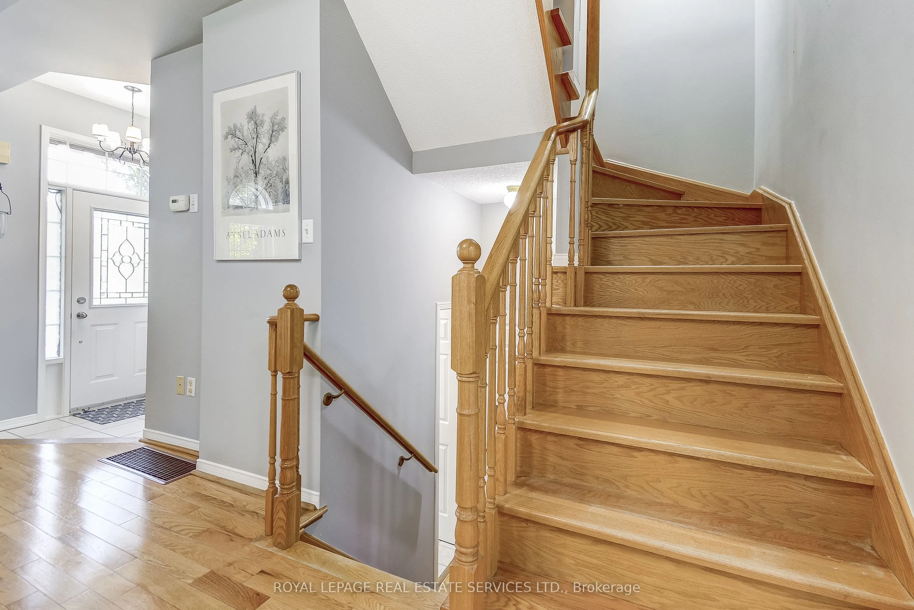 200 Glenashton Drive