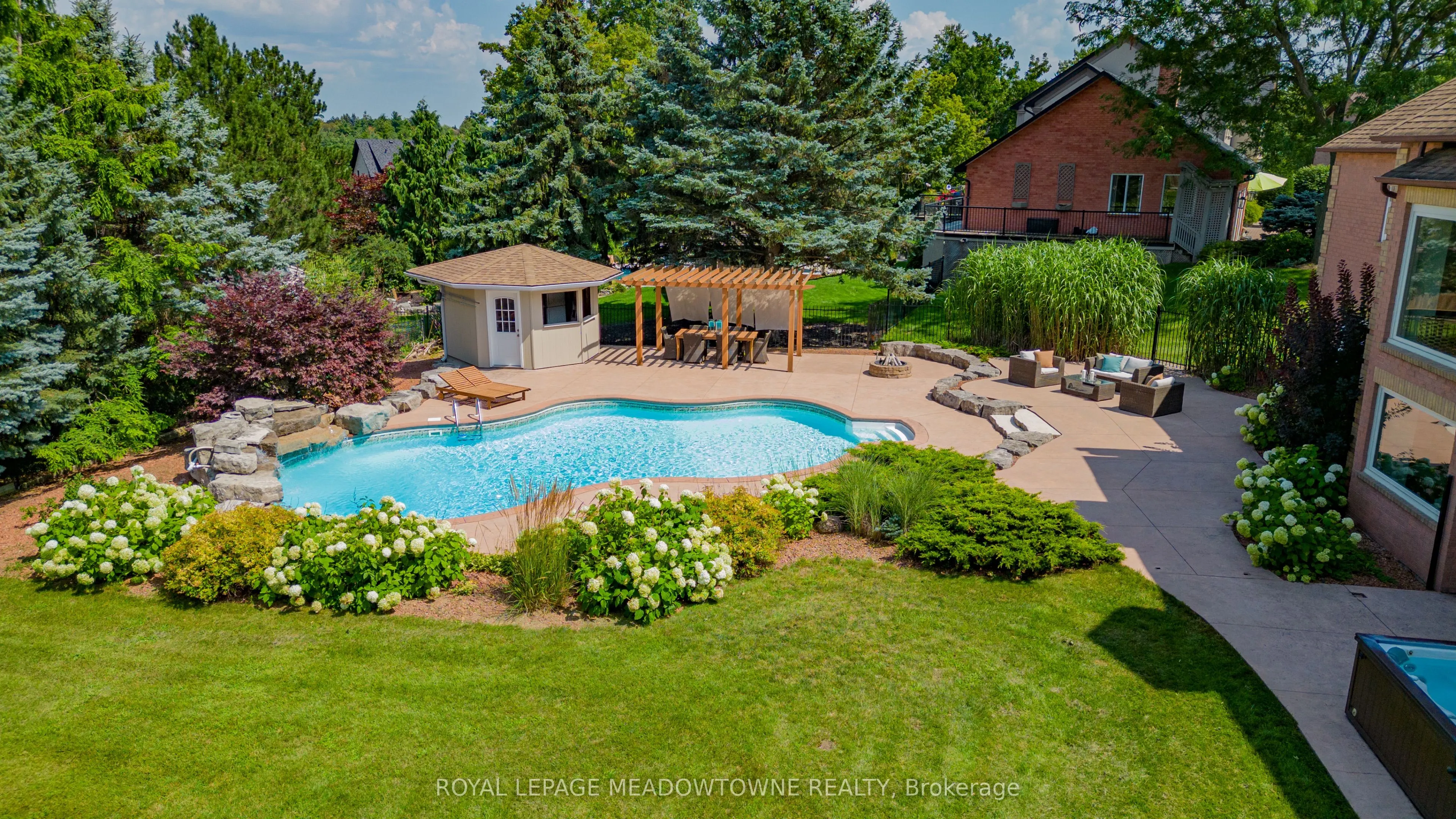3 Appelbe Court