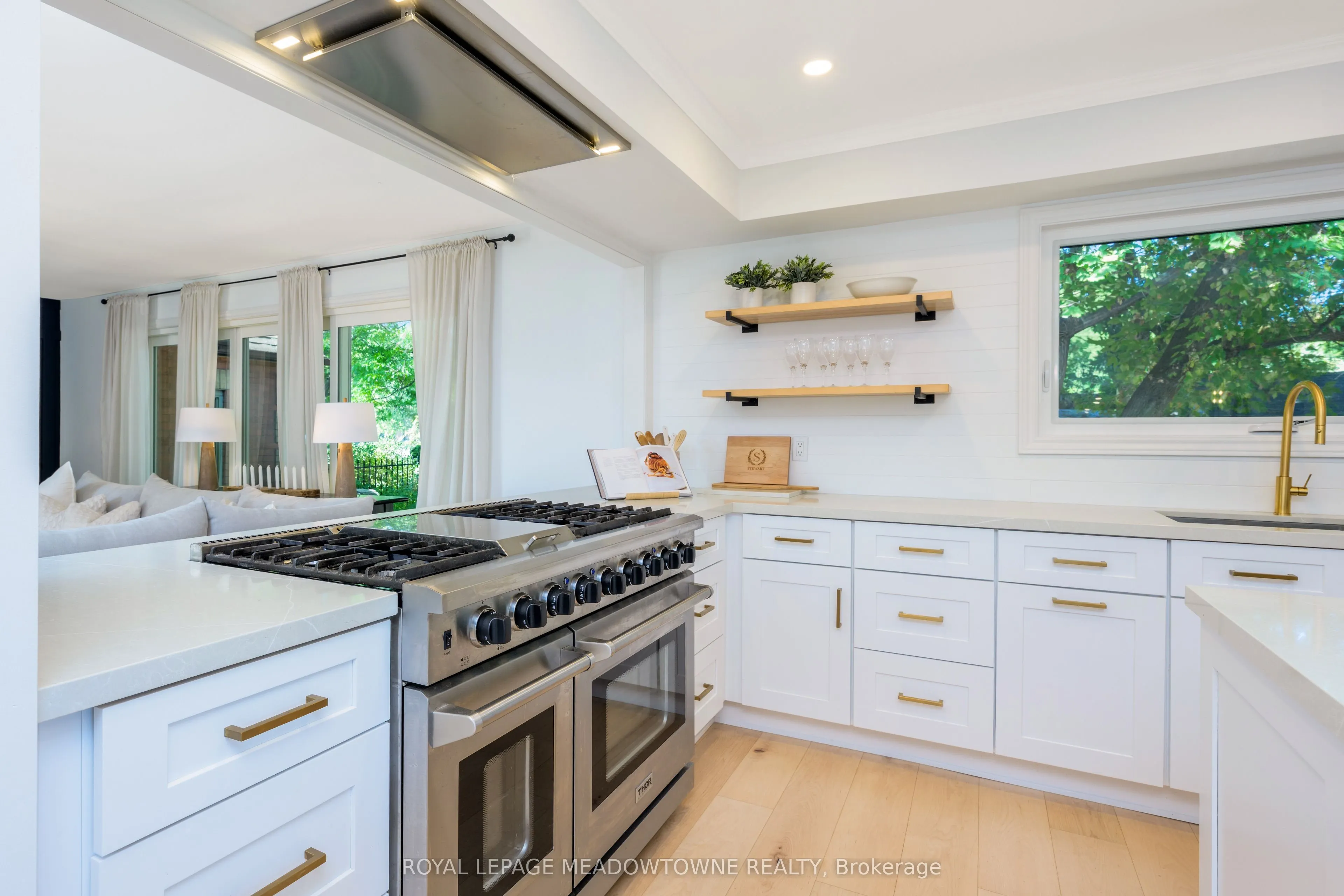 3 Appelbe Court