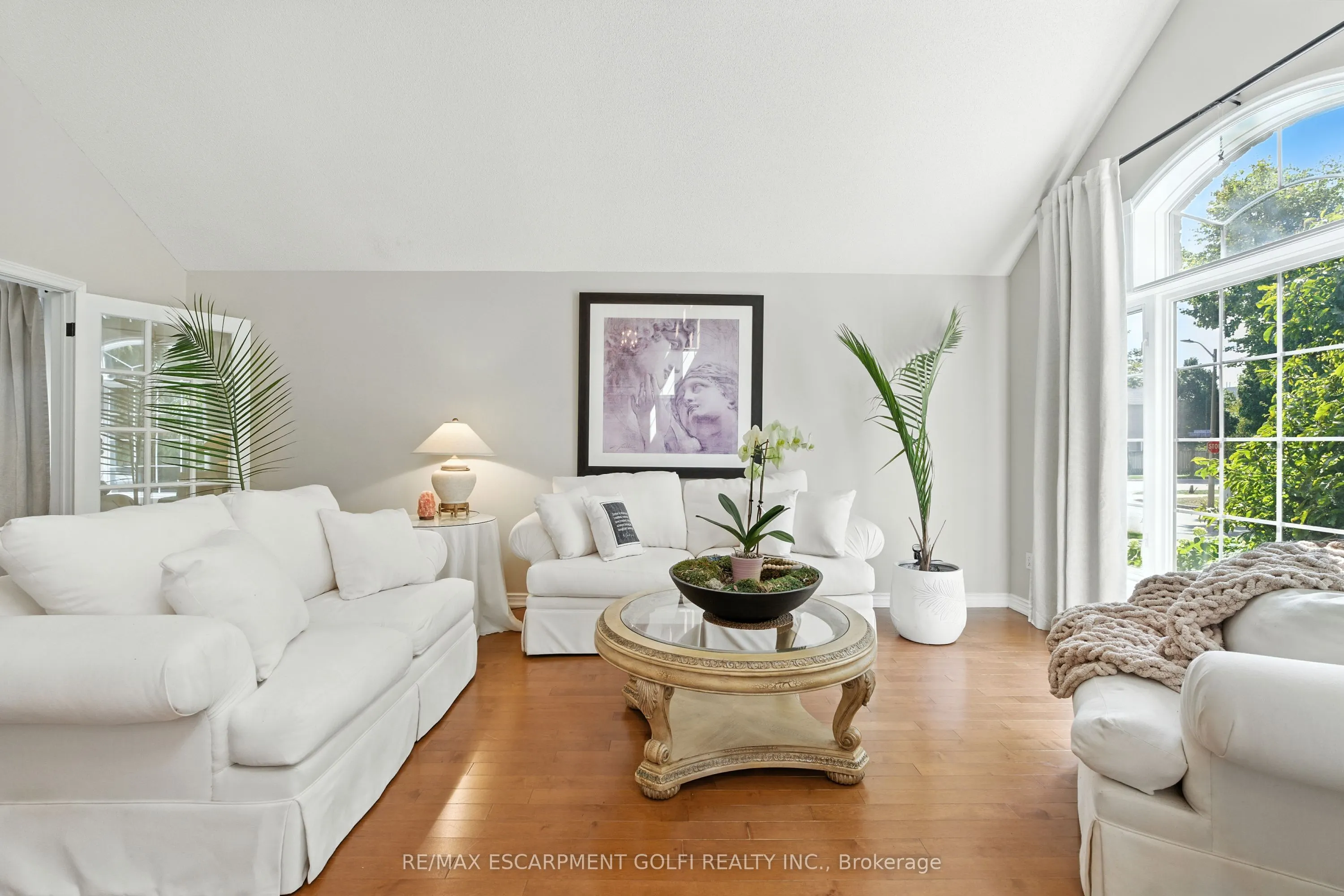 2139 Bushtrail Court