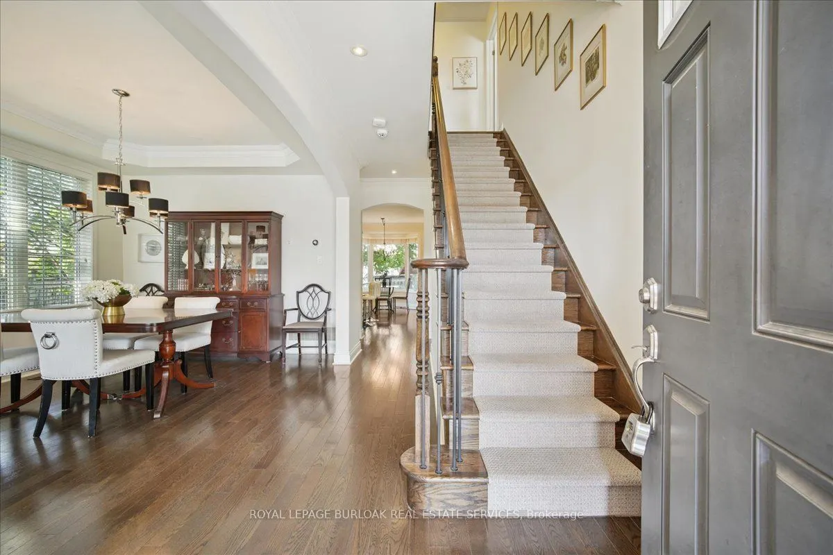 819 Howden Crescent