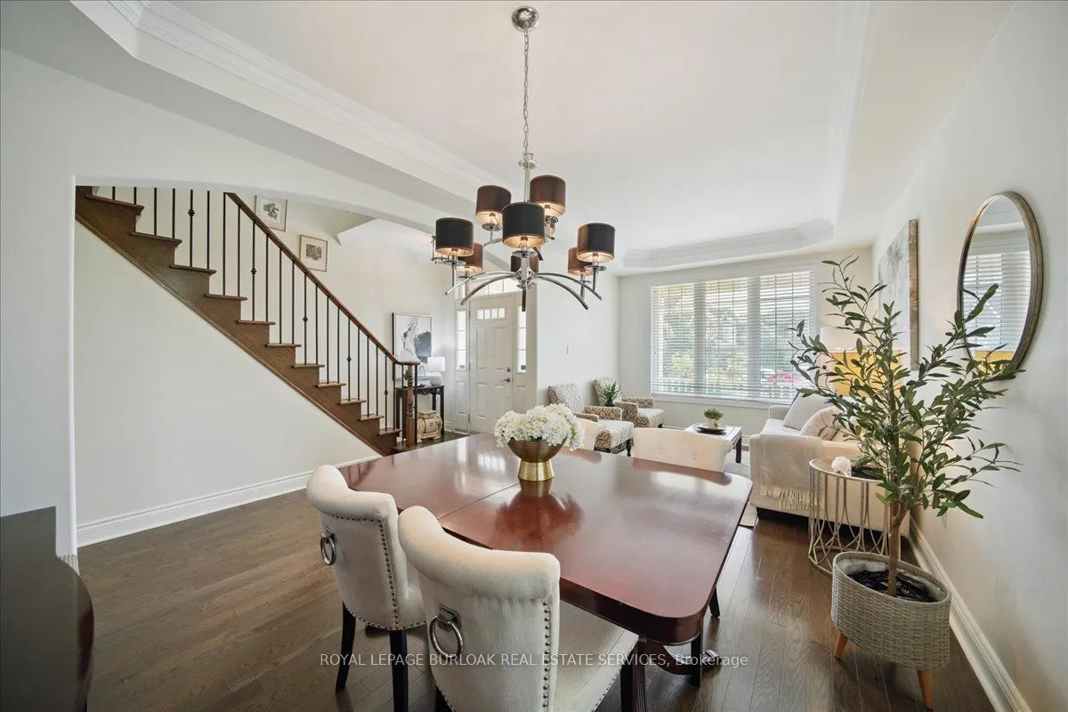 819 Howden Crescent