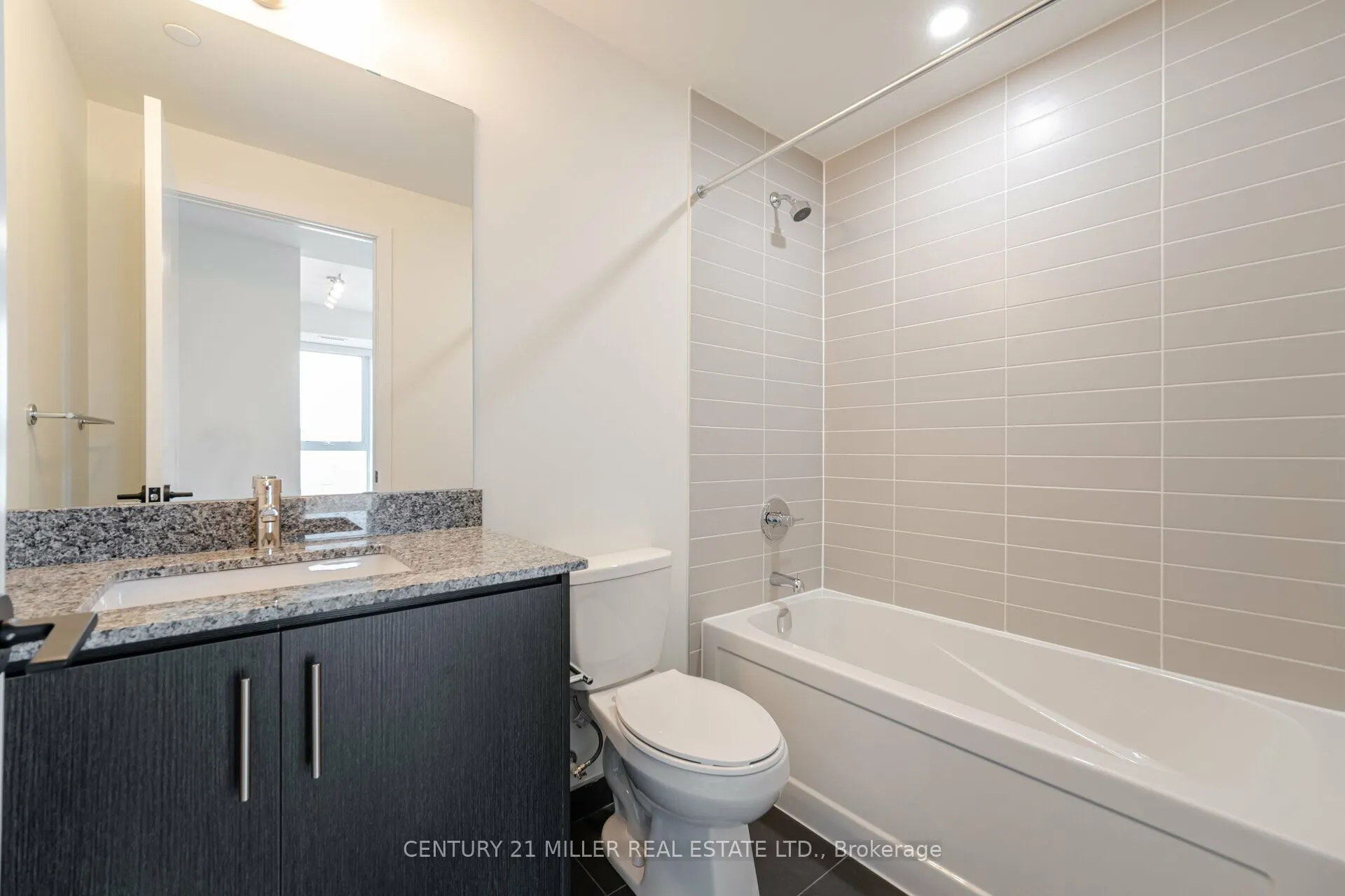 335 Wheat Boom Drive, #404