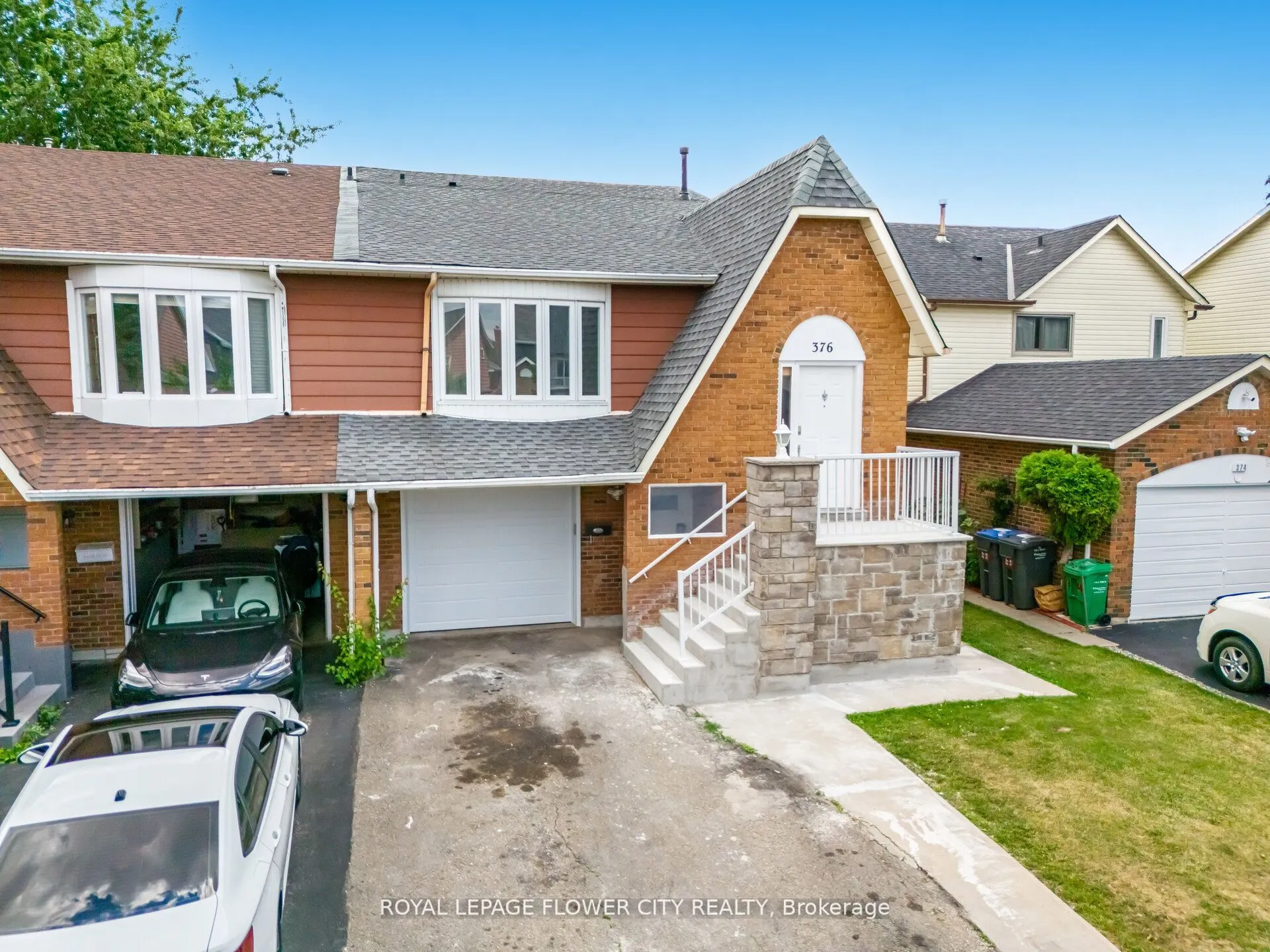 376 Hansen Road N