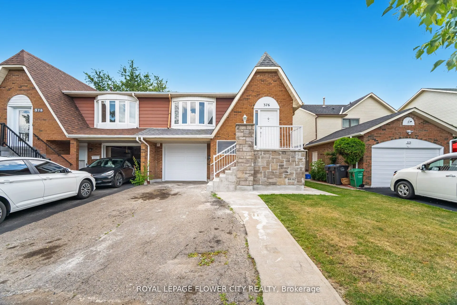 376 Hansen Road N
