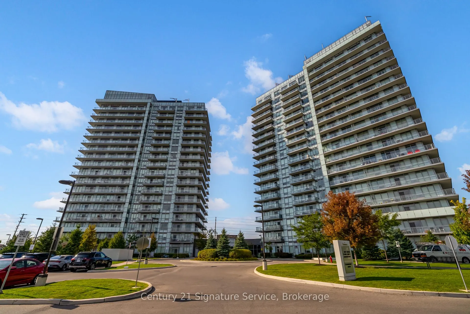 4677 Glen Erin Drive, #304