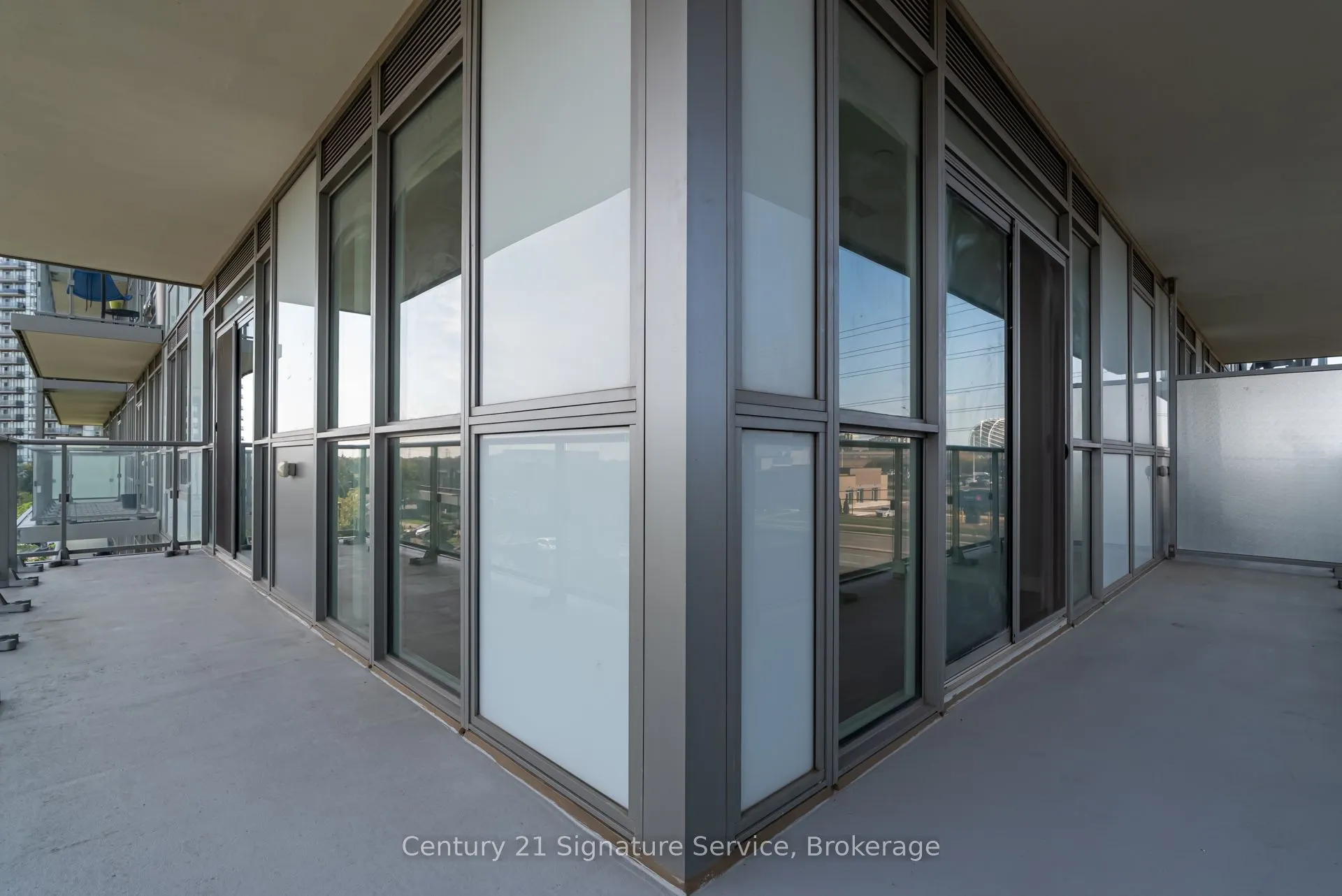 4677 Glen Erin Drive, #304