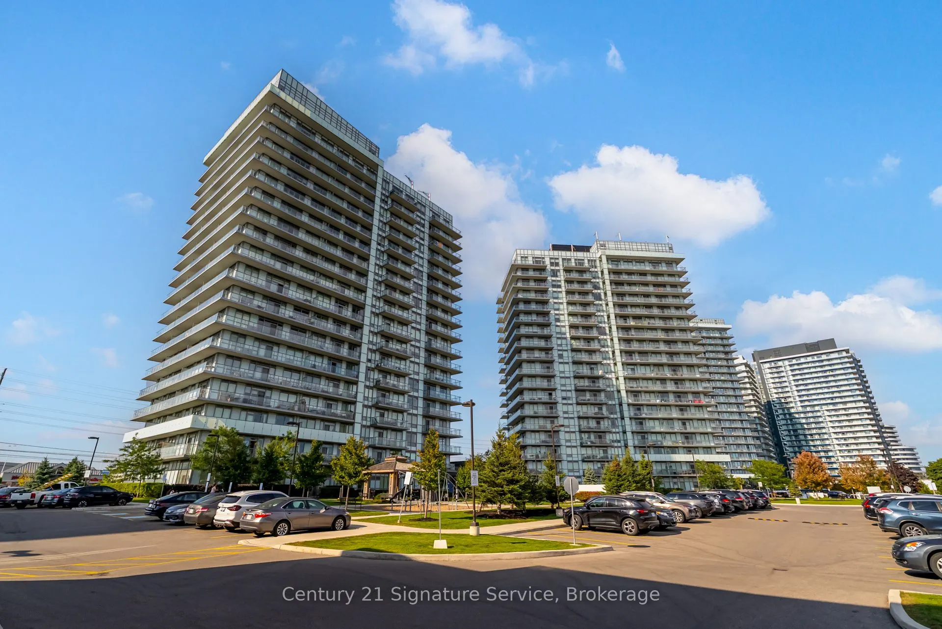 4677 Glen Erin Drive, #304