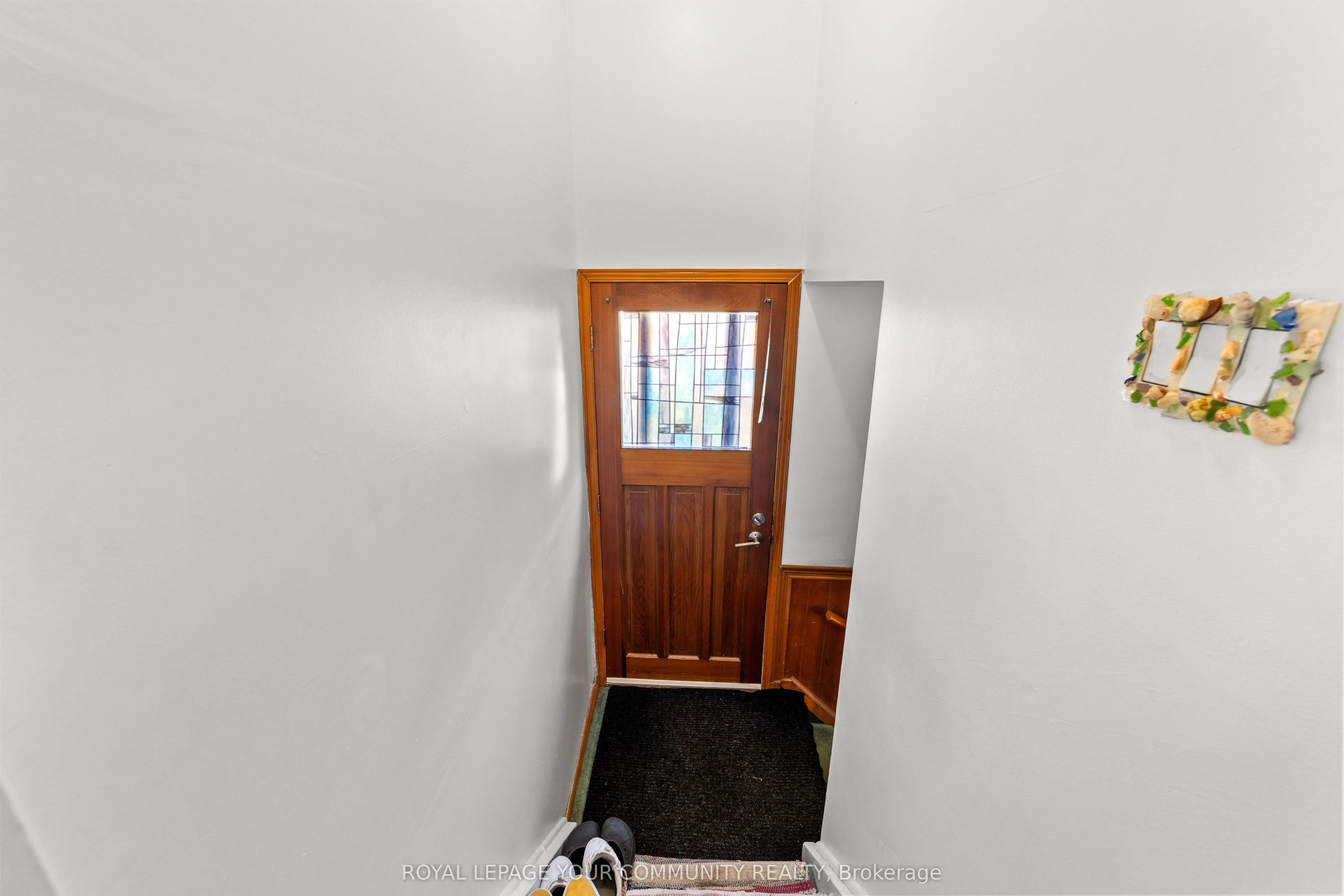 19 Archerhill Drive