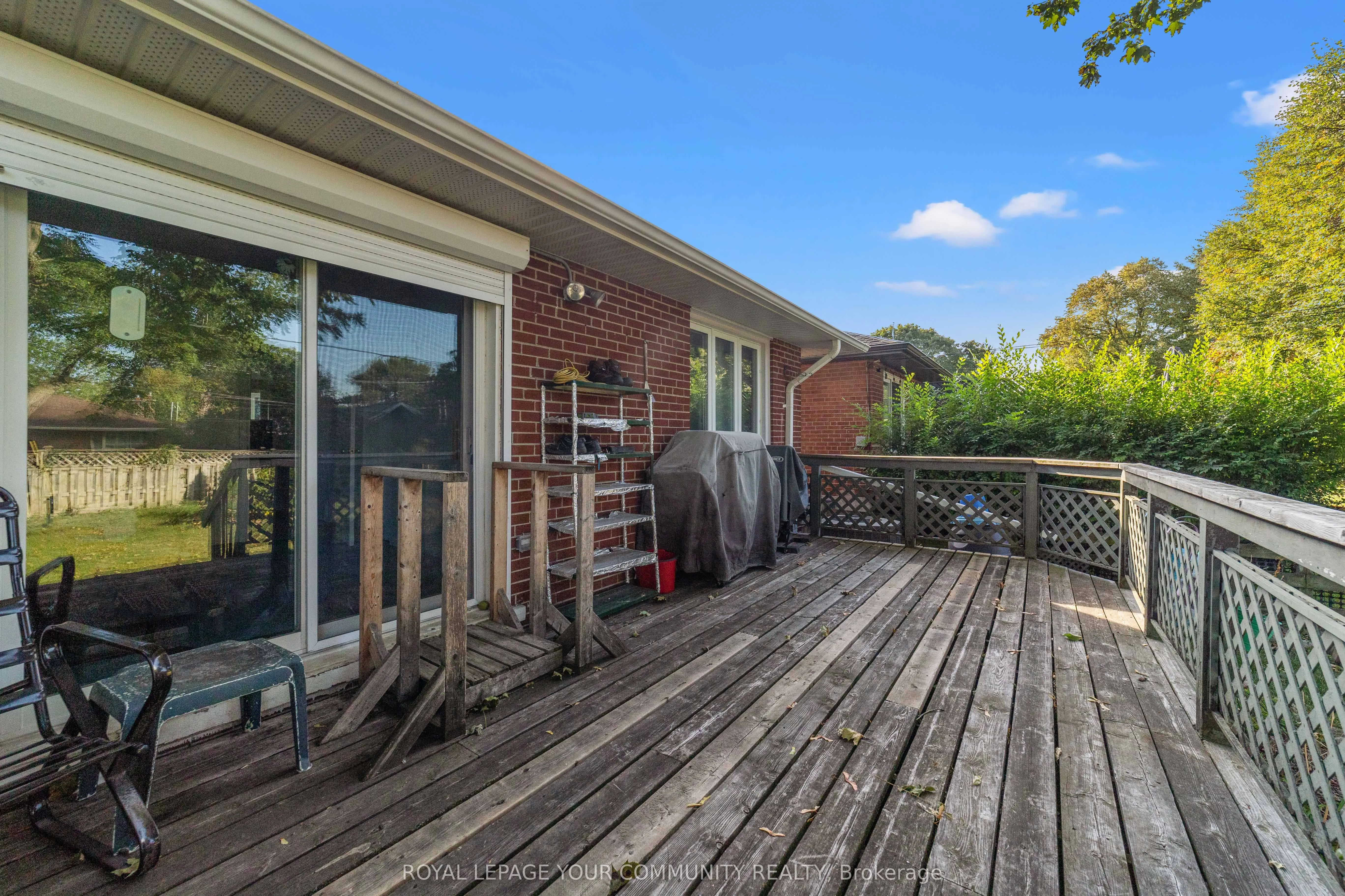 19 Archerhill Drive
